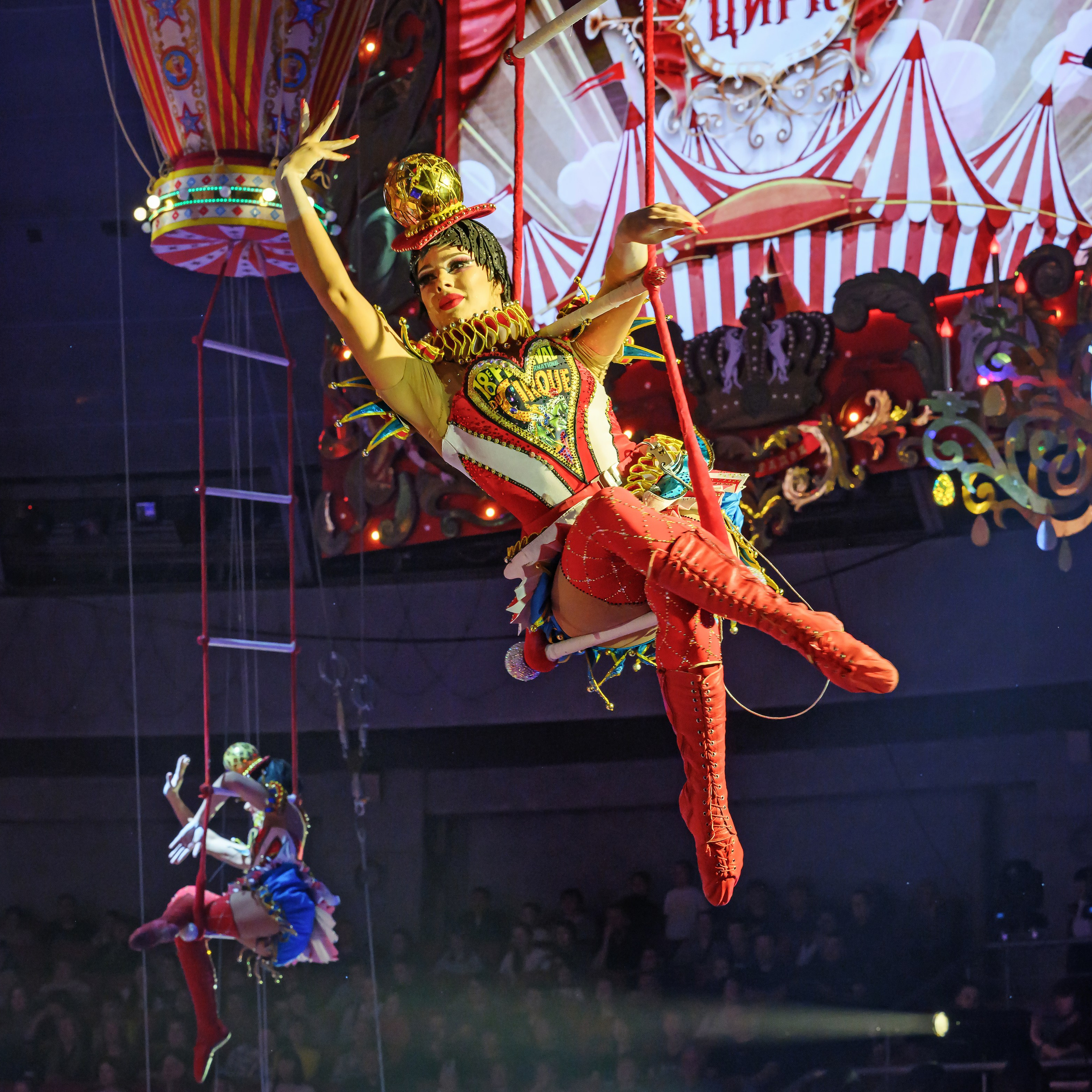 Шоу «Королевский цирк». Фотограф Андрей Пухов (Jazz)
