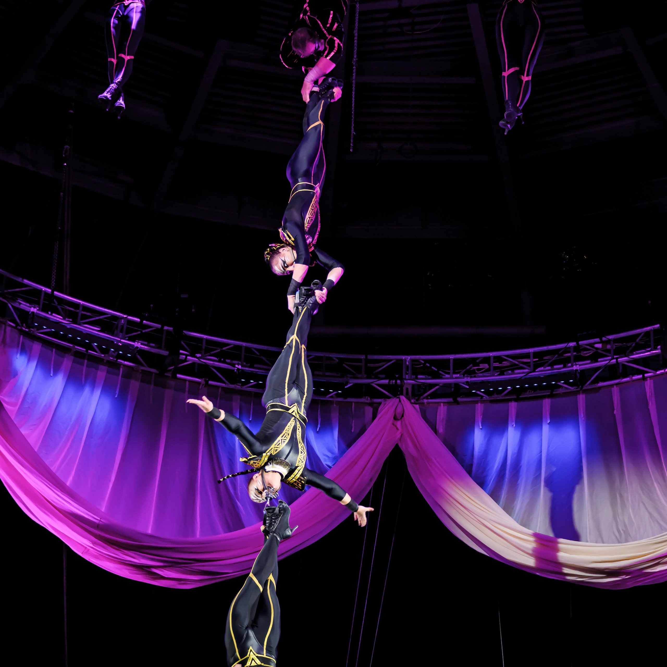 🎪 «Цирк на воде💦 🏰Царство фонтанов**»✨🌊🎭. Фотограф Андрей Пухов (Jazz)