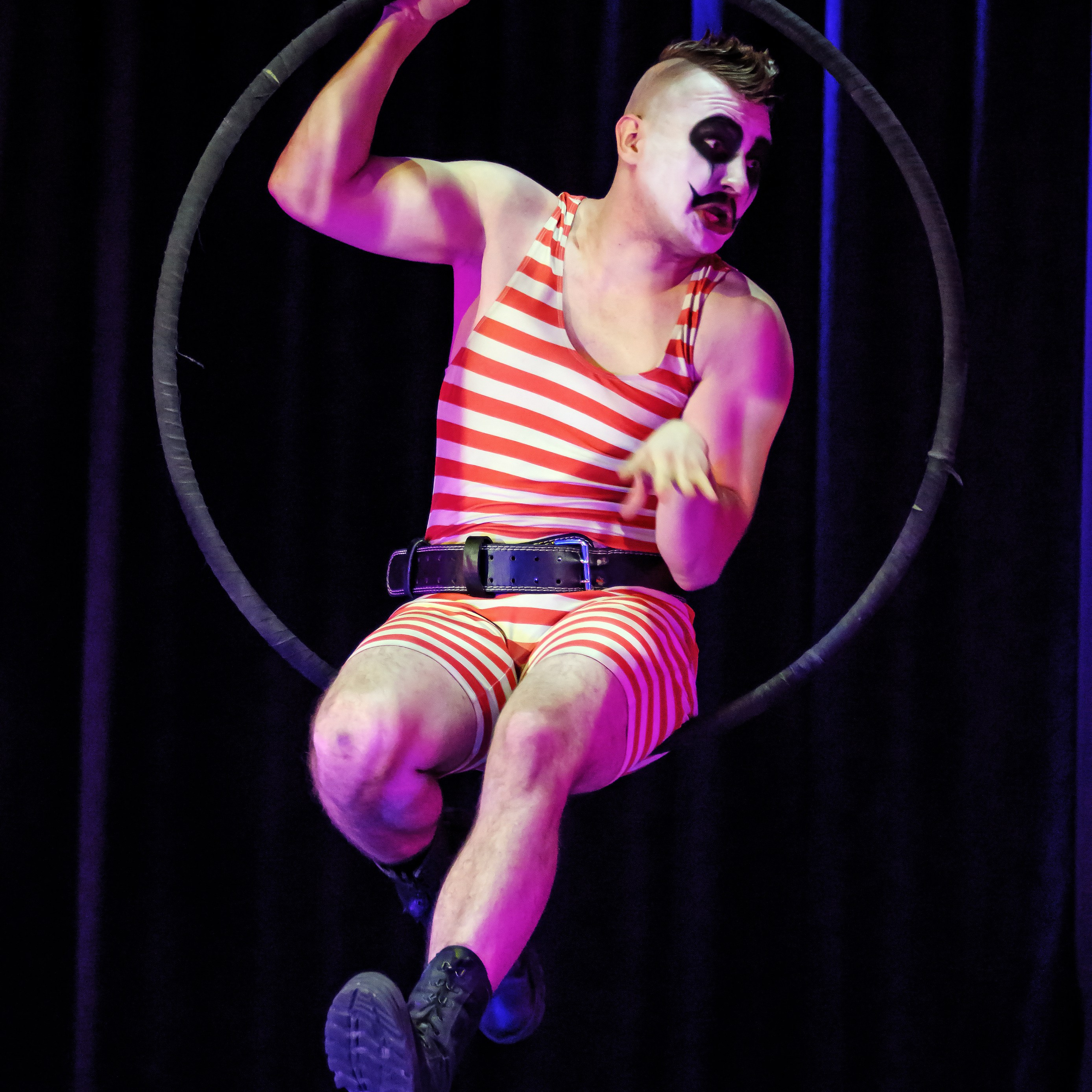 Шоу Демидовых. Цирковой фотограф Андрей Пухов (Jazz)