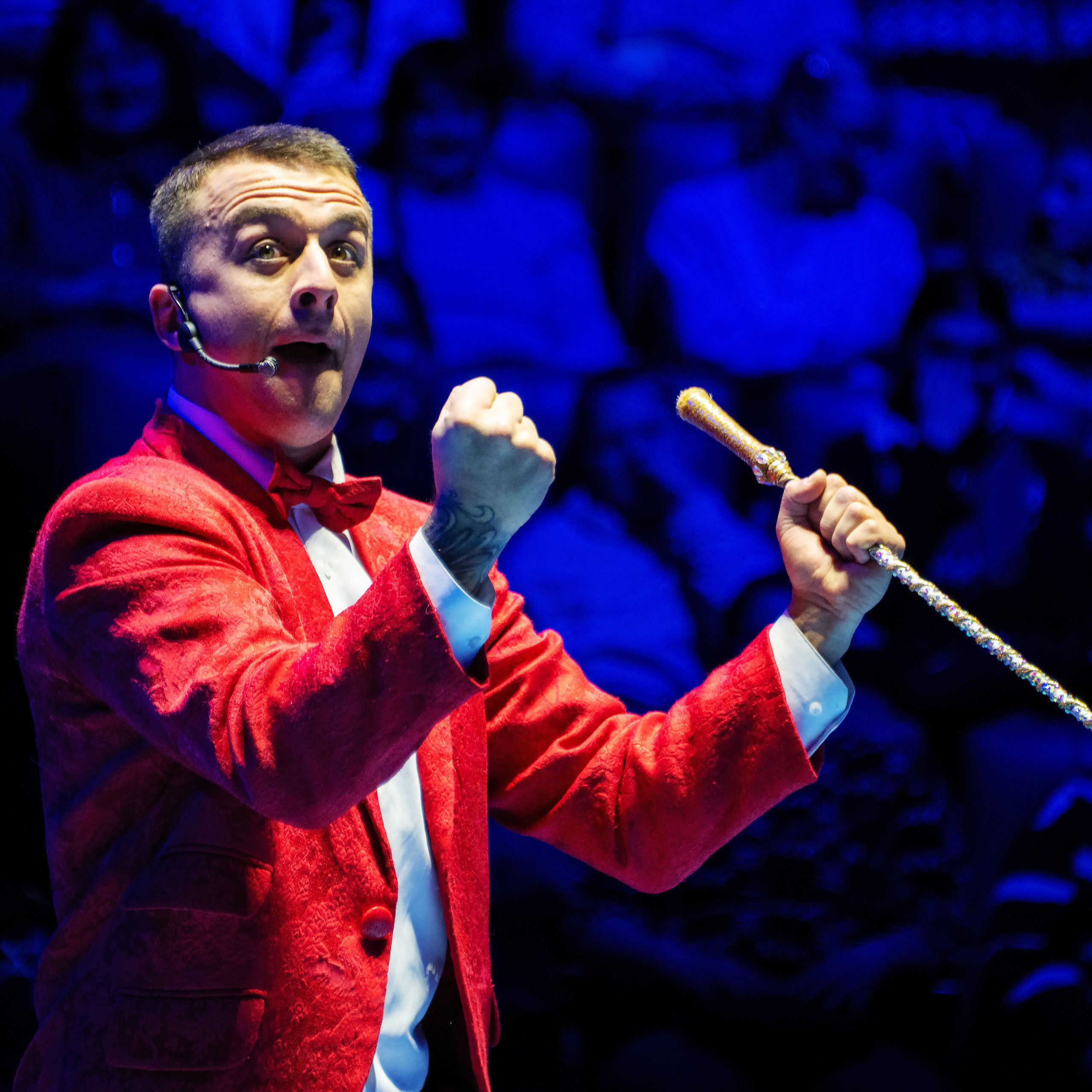 Песчаная сказка Гии Эрадзе — волшебное шоу 🎪, которое должен увидеть каждый, кто ценит красоту🌹, талант 🎭 и умение мечтать 💫. Цирковой фотограф Андрей Пухов (Jazz)