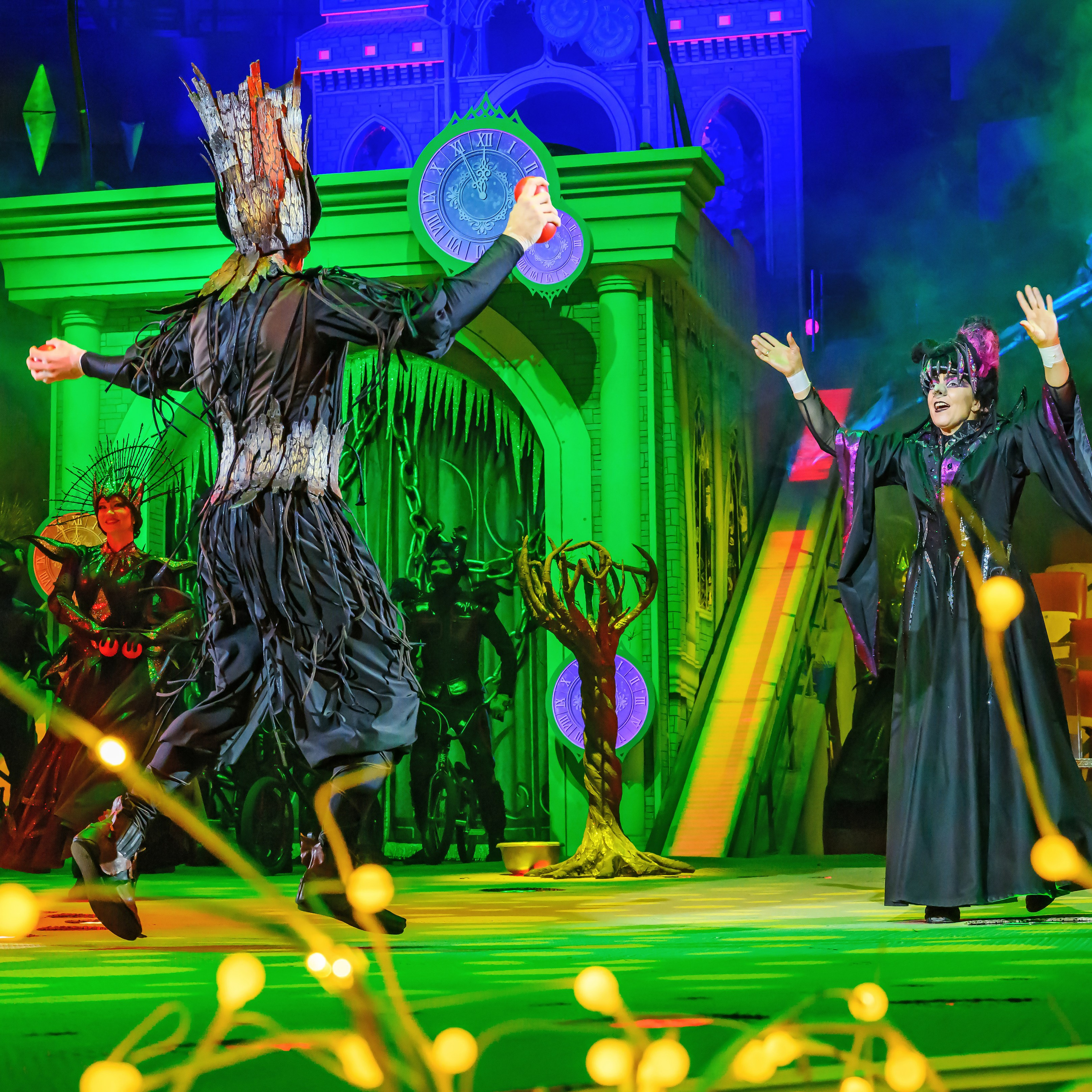 «13 месяцев. Шоу ледяных фонтанов»❄💙. Фотограф Андрей Пухов (Jazz)