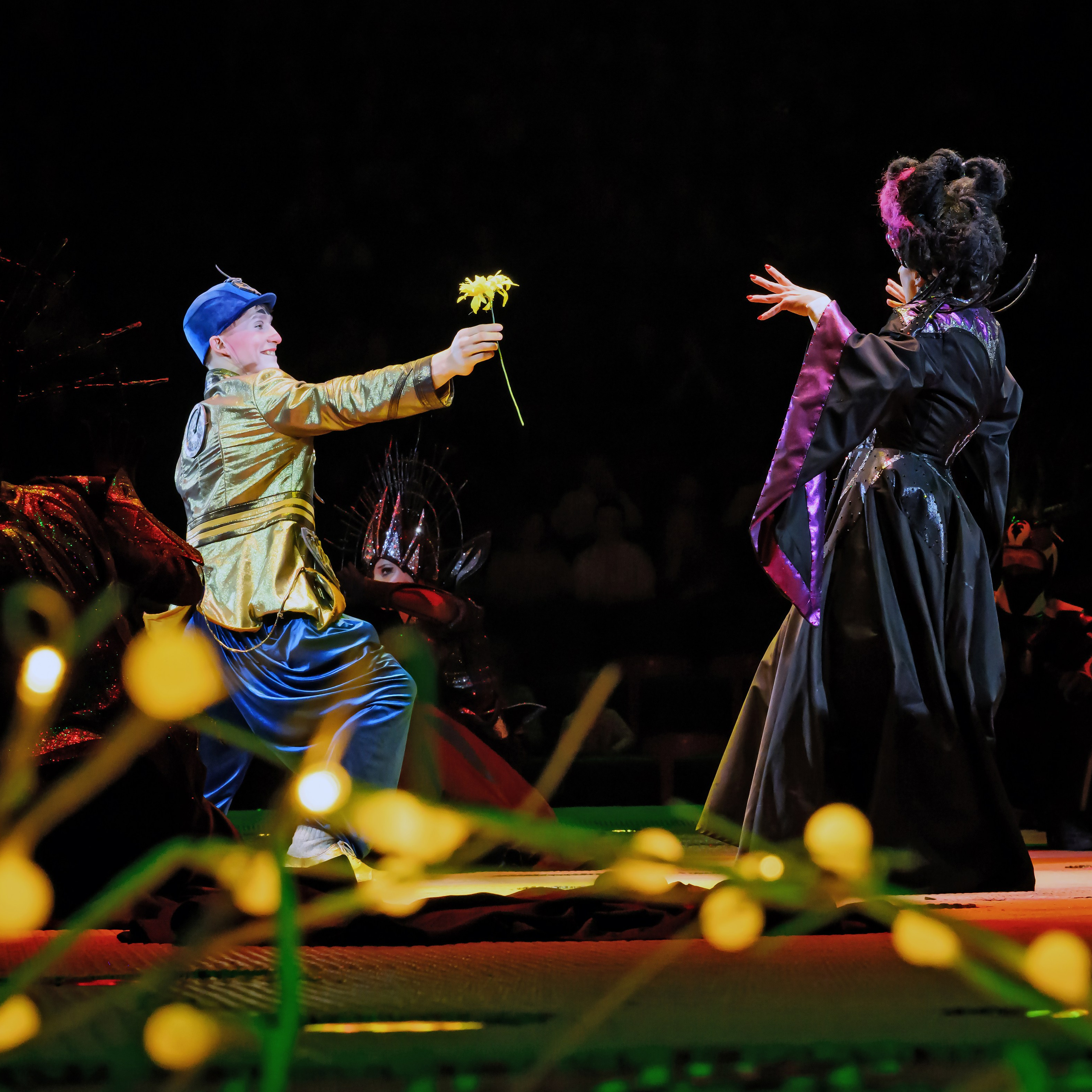 «13 месяцев. Шоу ледяных фонтанов»❄💙. Фотограф Андрей Пухов (Jazz)