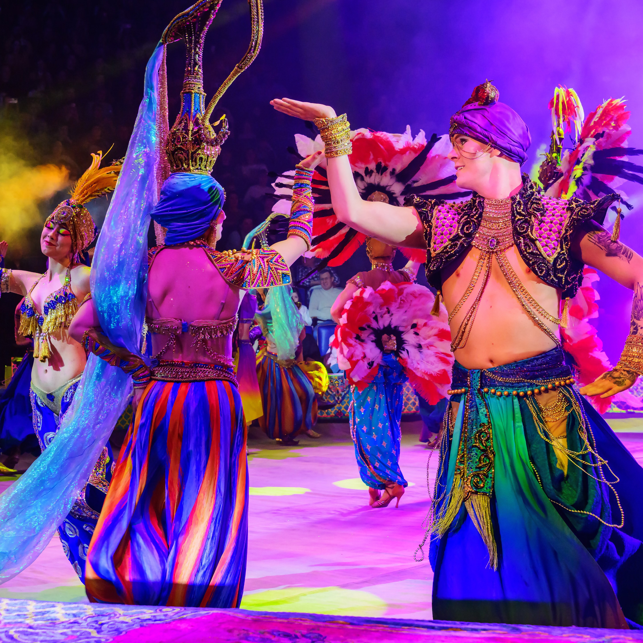 Песчаная сказка Гии Эрадзе — волшебное шоу 🎪, которое должен увидеть каждый, кто ценит красоту🌹, талант 🎭 и умение мечтать 💫. Цирковой фотограф Андрей Пухов (Jazz)