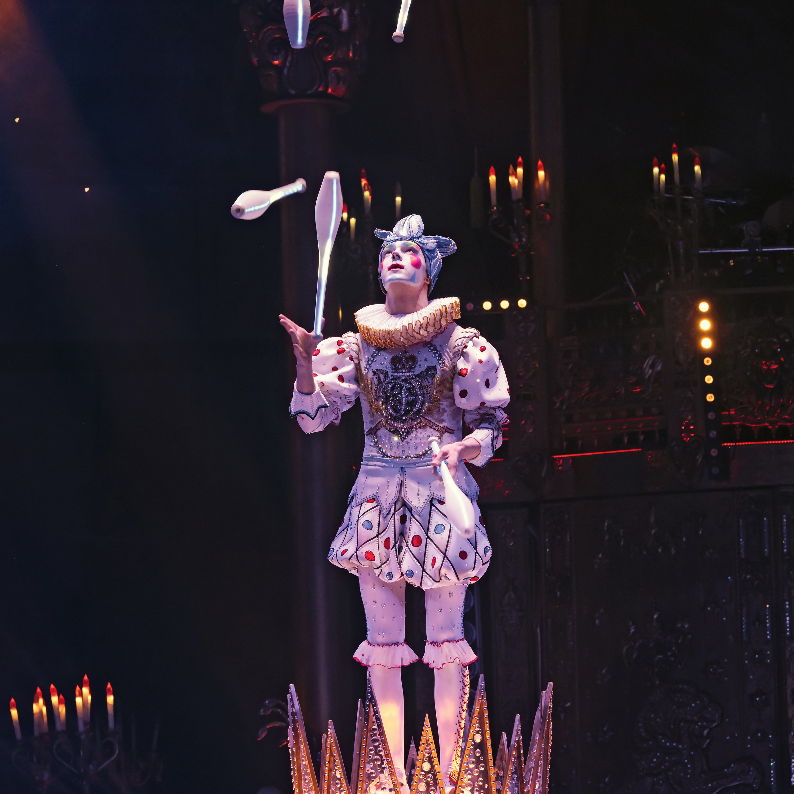 ГРАНДИОЗНОЕ ЦИРКОВОЕ ШОУ ЗАСЛУЖЕННОГО АРТИСТА РОССИИ ГИИ ЭРАДЗЕ. Фотограф Андрей Пухов (Jazz)