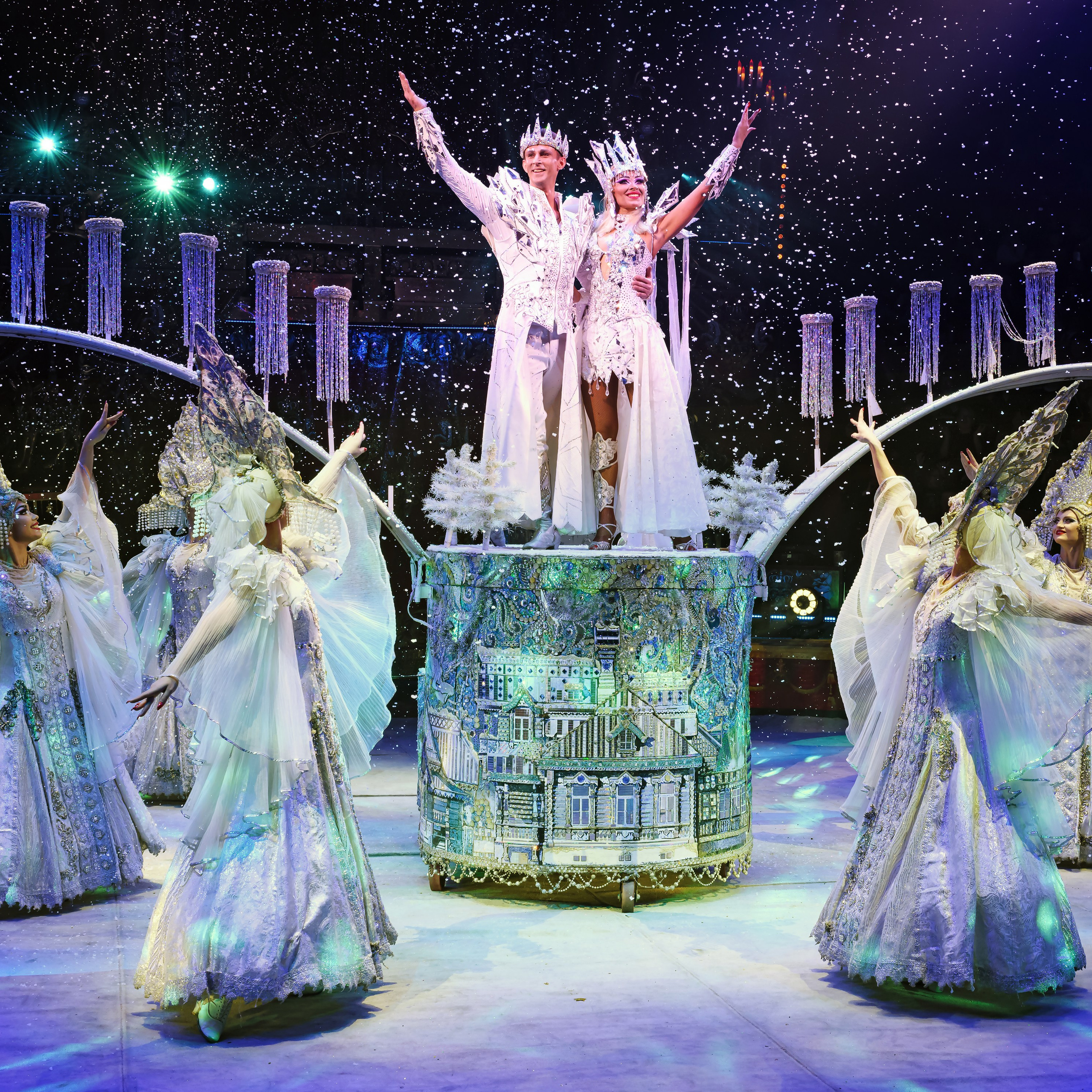 Шоу «Королевский цирк». Фотограф Андрей Пухов (Jazz)