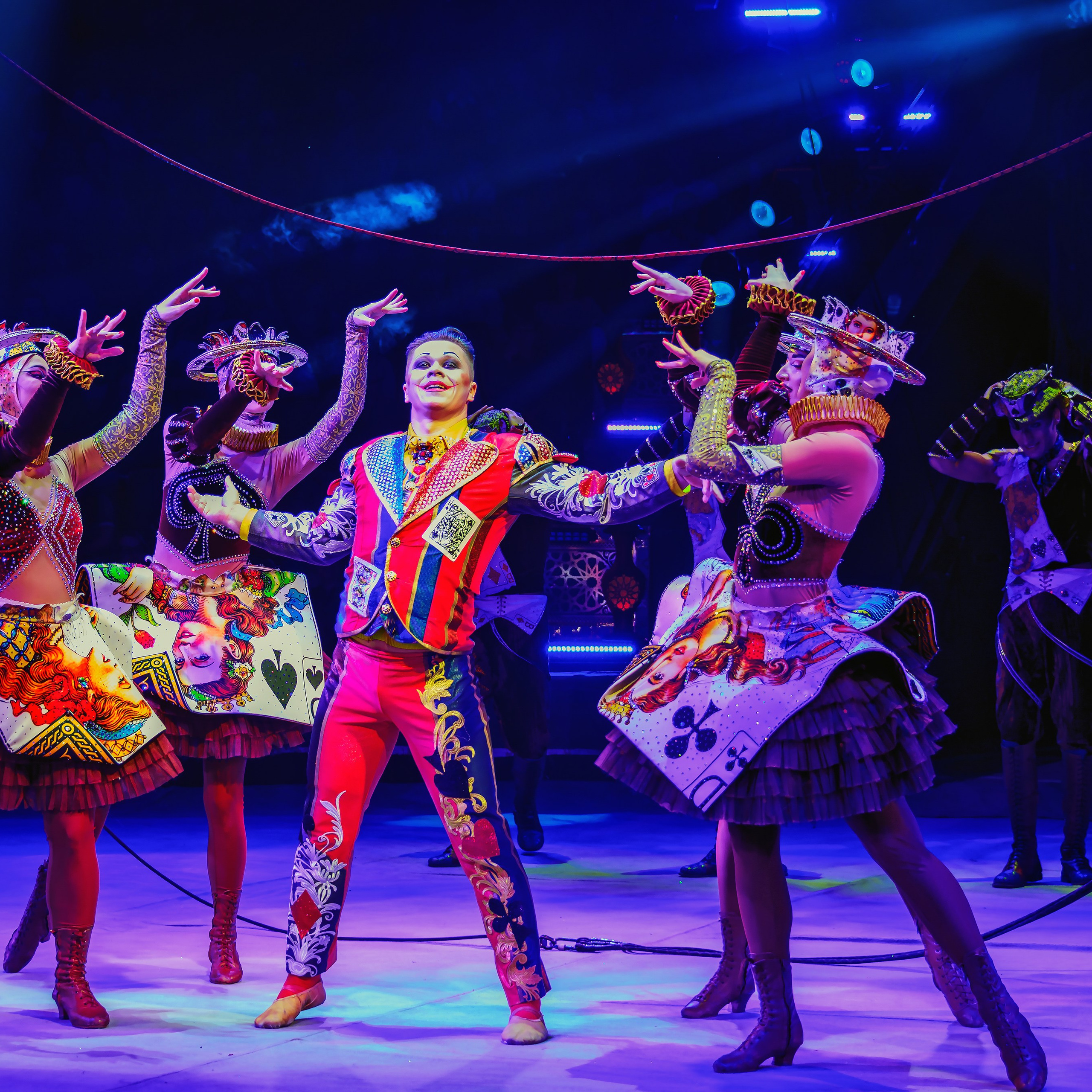 Песчаная сказка Гии Эрадзе — волшебное шоу 🎪, которое должен увидеть каждый, кто ценит красоту🌹, талант 🎭 и умение мечтать 💫. Цирковой фотограф Андрей Пухов (Jazz)