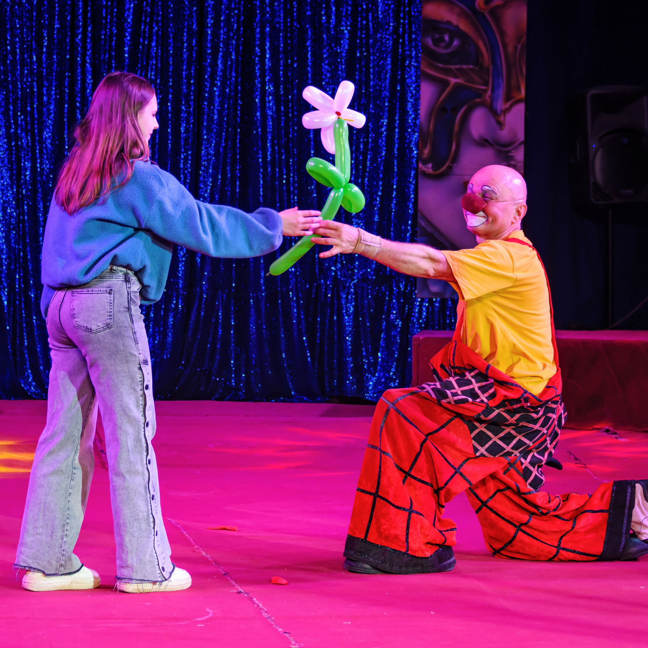 Международный цирк"HAPPY CIRCUS». Фотограф Андрей Пухов (Jazz)