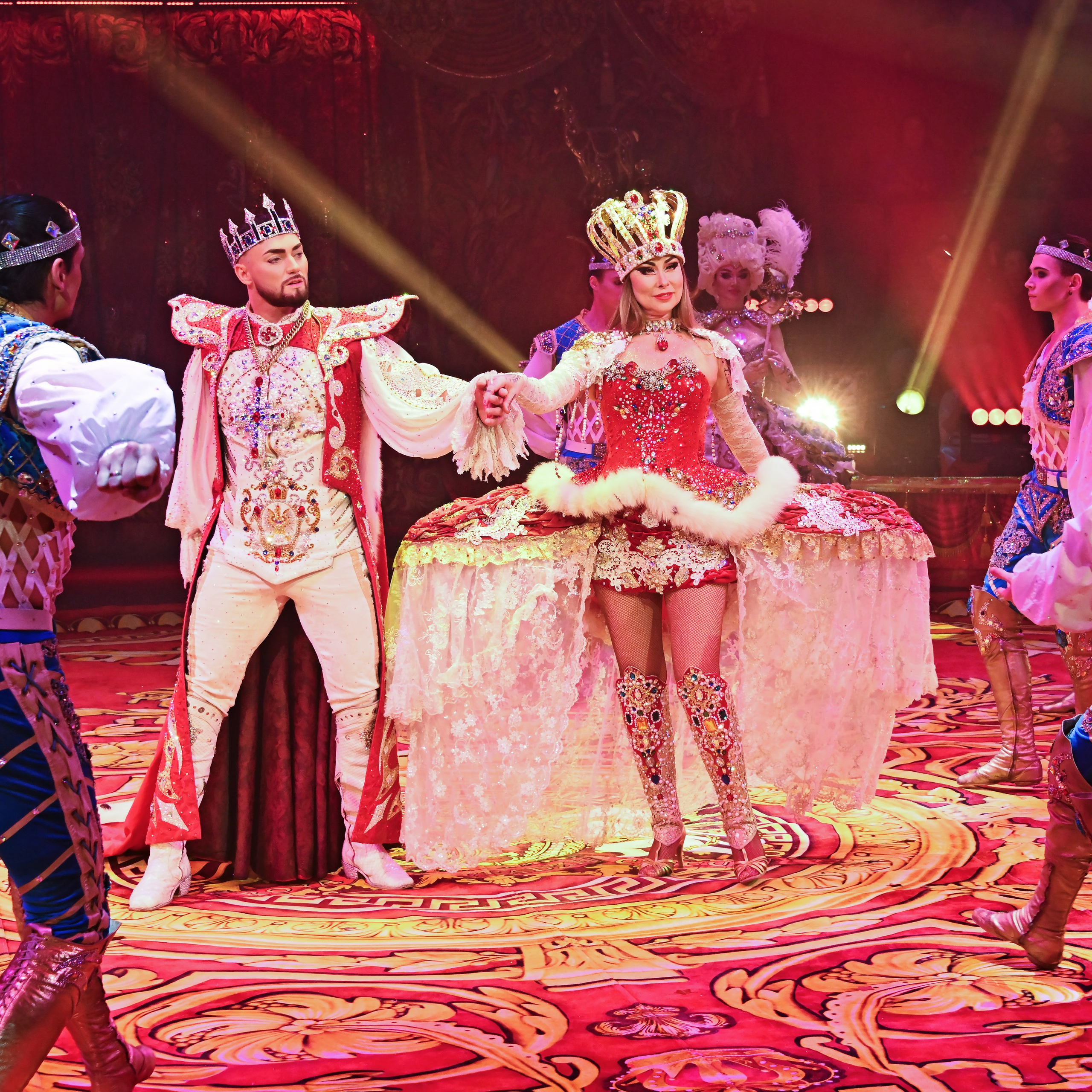 Вечное искусство удивлять: Королевский цирк Гии Эрадзе 👑 Роскошь здесь в каждой детали 💫✨⭐. Фотограф Андрей Пухов (Jazz)