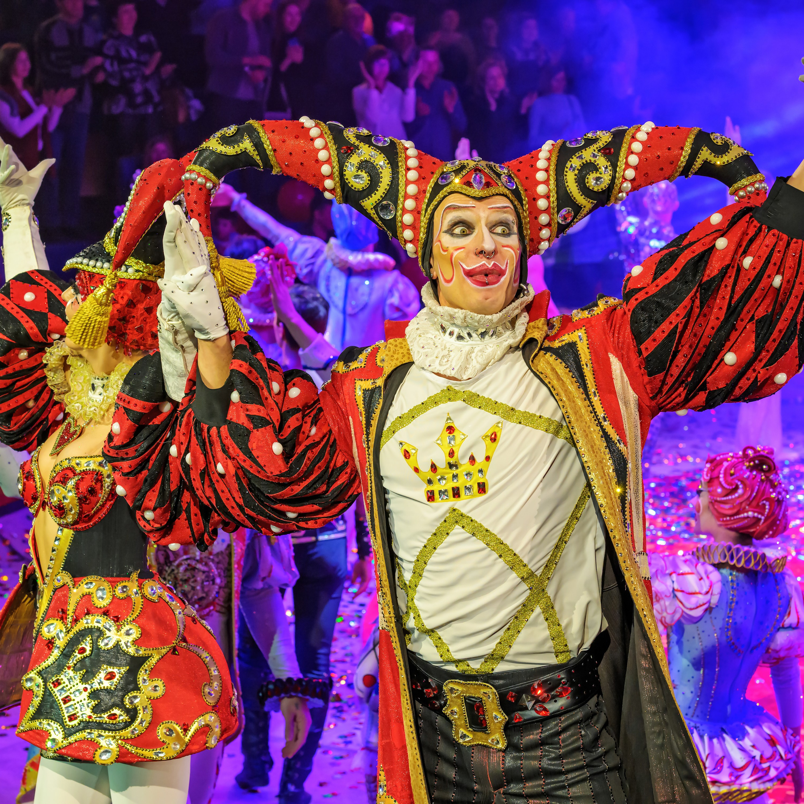 Шоу «Королевский цирк». Фотограф Андрей Пухов (Jazz)