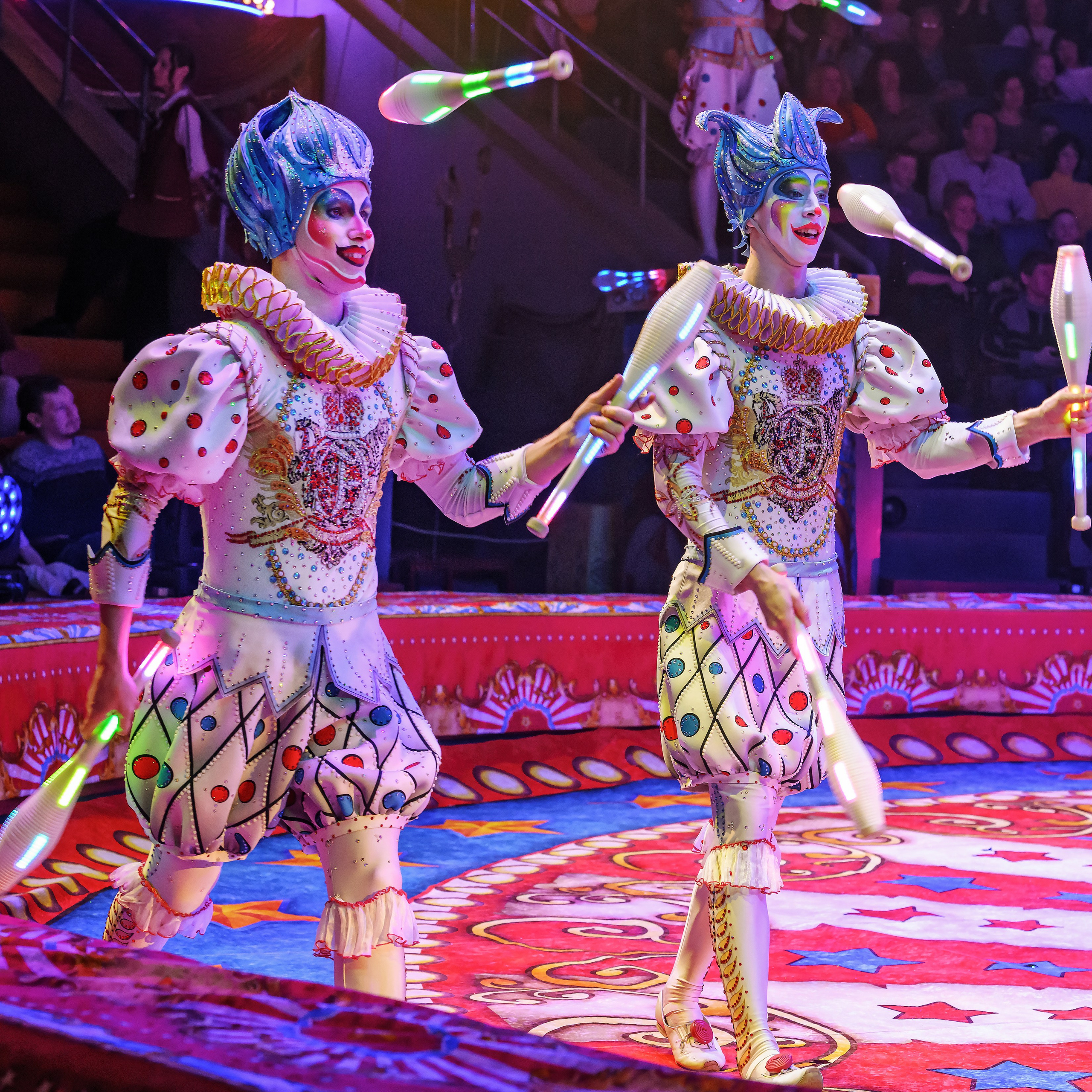 Шоу «Королевский цирк». Фотограф Андрей Пухов (Jazz)