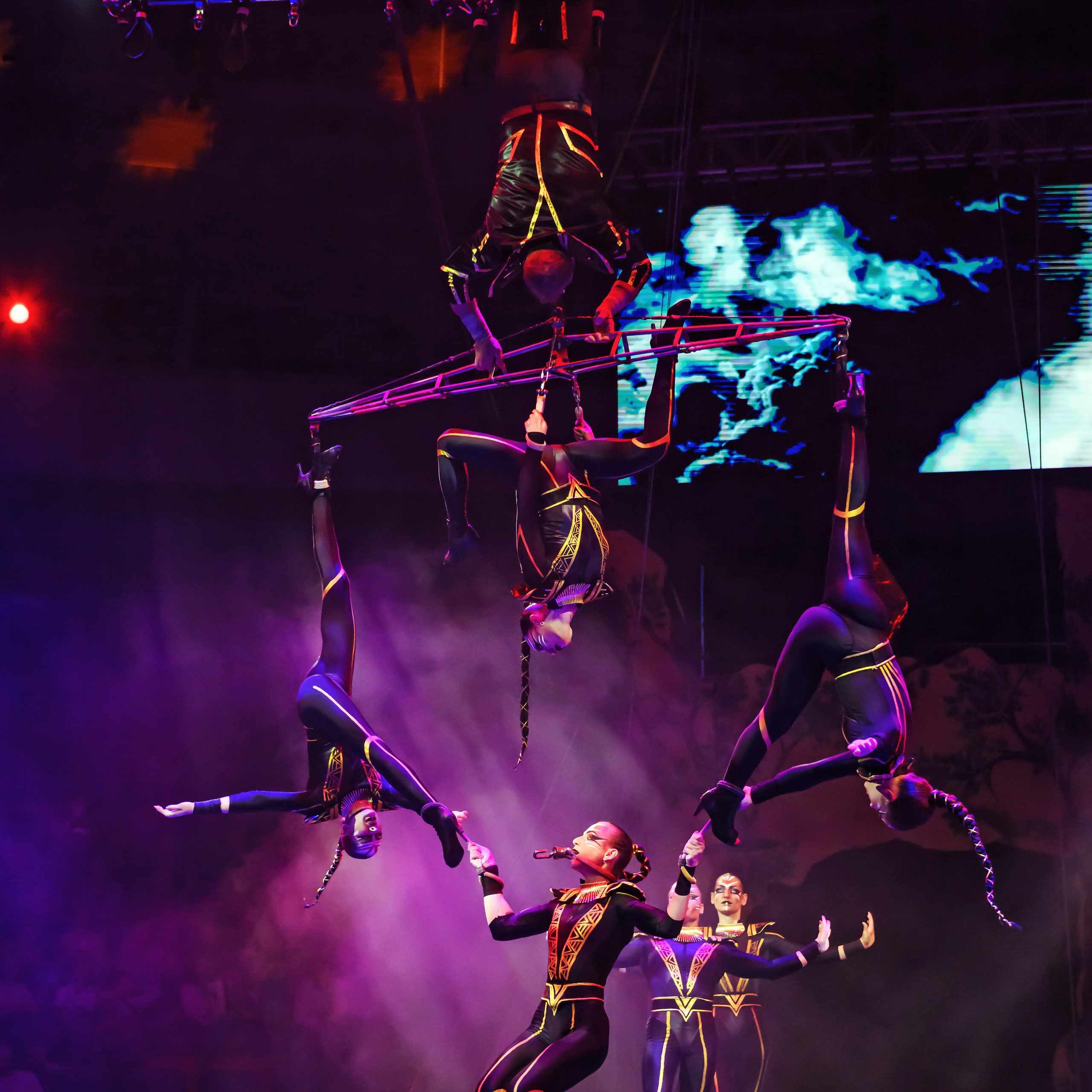 🎪 «Цирк на воде💦 🏰Царство фонтанов**»✨🌊🎭. Фотограф Андрей Пухов (Jazz)