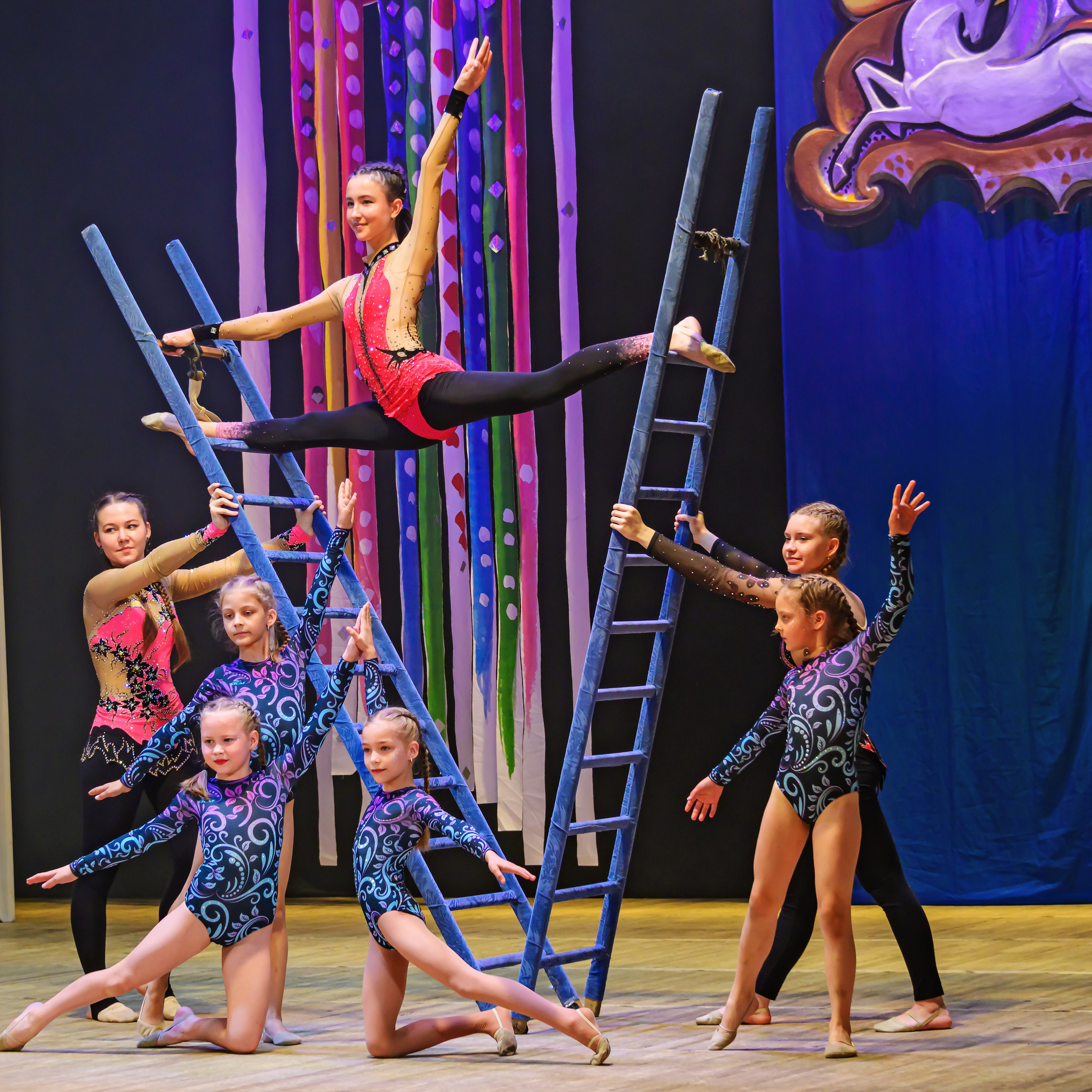Народный коллектив, цирк «Юность» ДК ГАЗ, г. Нижний Новгород 👏. Фотограф Андрей Пухов (Jazz)
