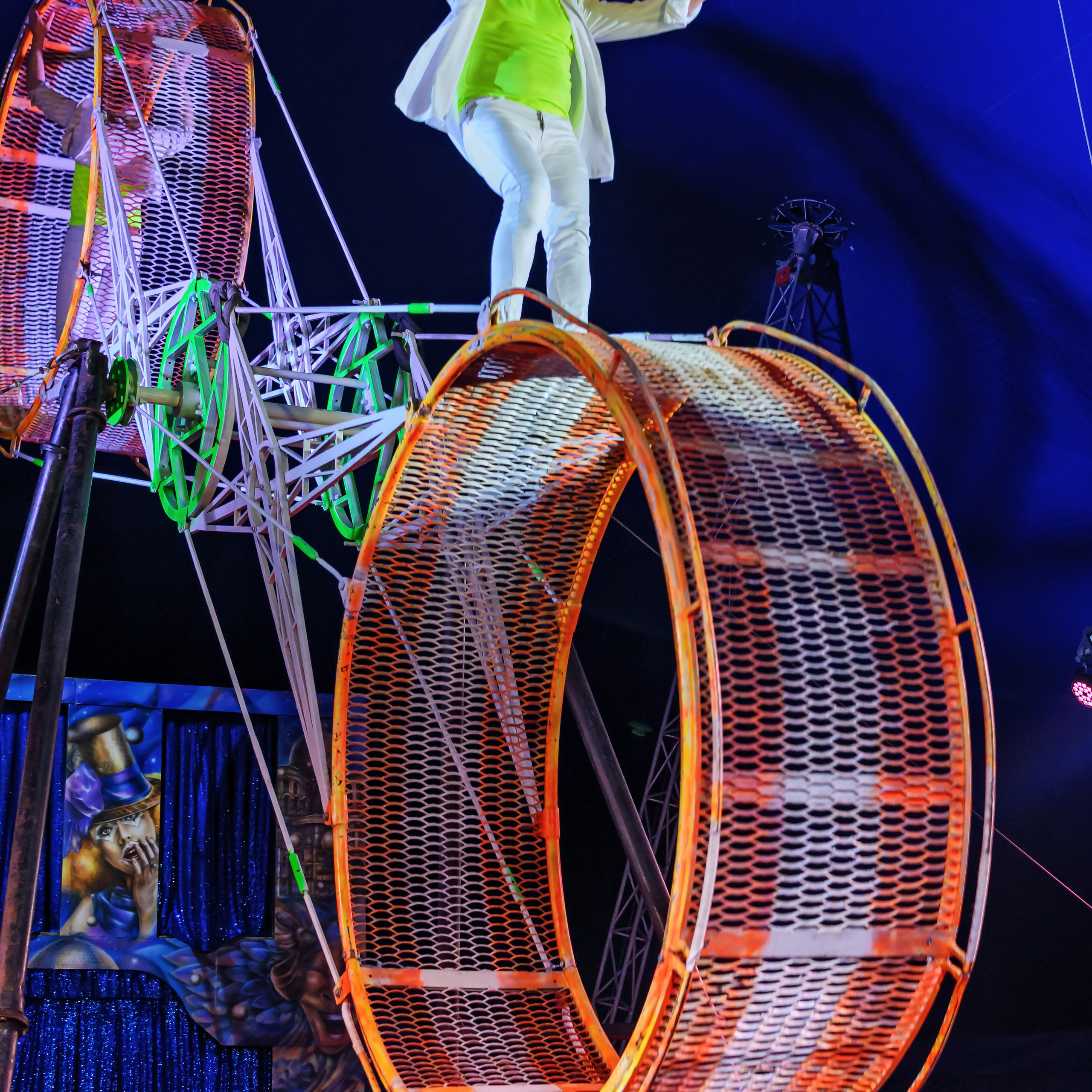 Международный цирк"HAPPY CIRCUS». Фотограф Андрей Пухов (Jazz)