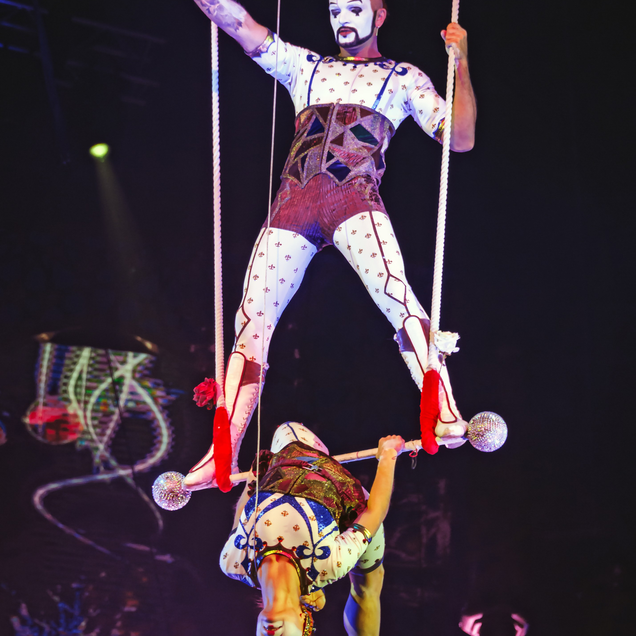 Песчаная сказка Гии Эрадзе — волшебное шоу 🎪, которое должен увидеть каждый, кто ценит красоту🌹, талант 🎭 и умение мечтать 💫. Цирковой фотограф Андрей Пухов (Jazz)