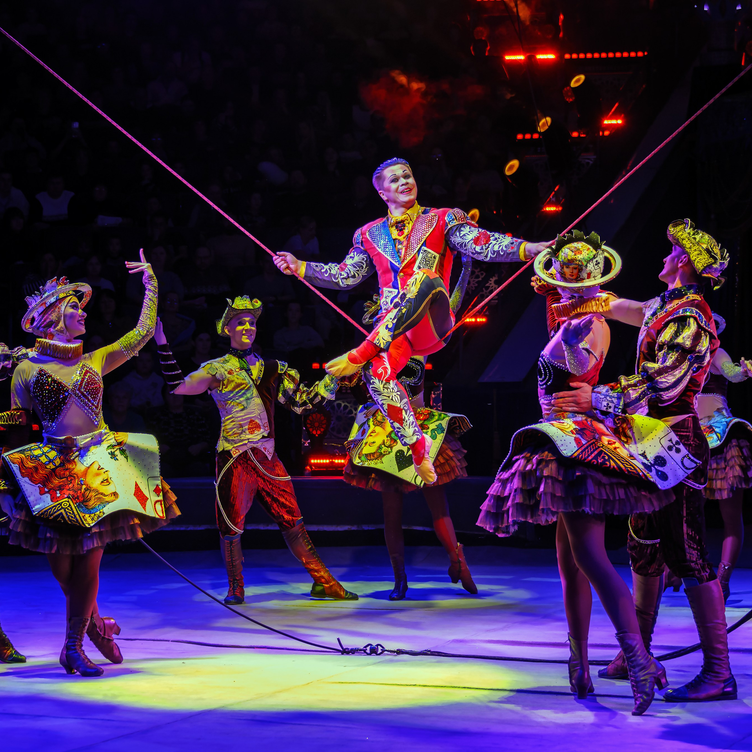 Песчаная сказка Гии Эрадзе — волшебное шоу 🎪, которое должен увидеть каждый, кто ценит красоту🌹, талант 🎭 и умение мечтать 💫. Цирковой фотограф Андрей Пухов (Jazz)