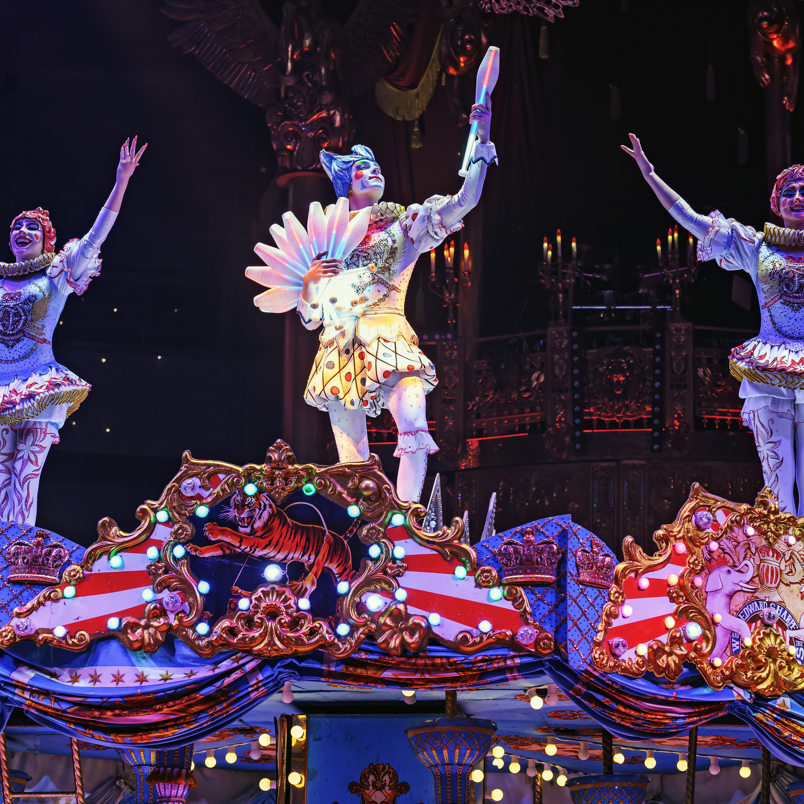 Шоу «Королевский цирк». Фотограф Андрей Пухов (Jazz)