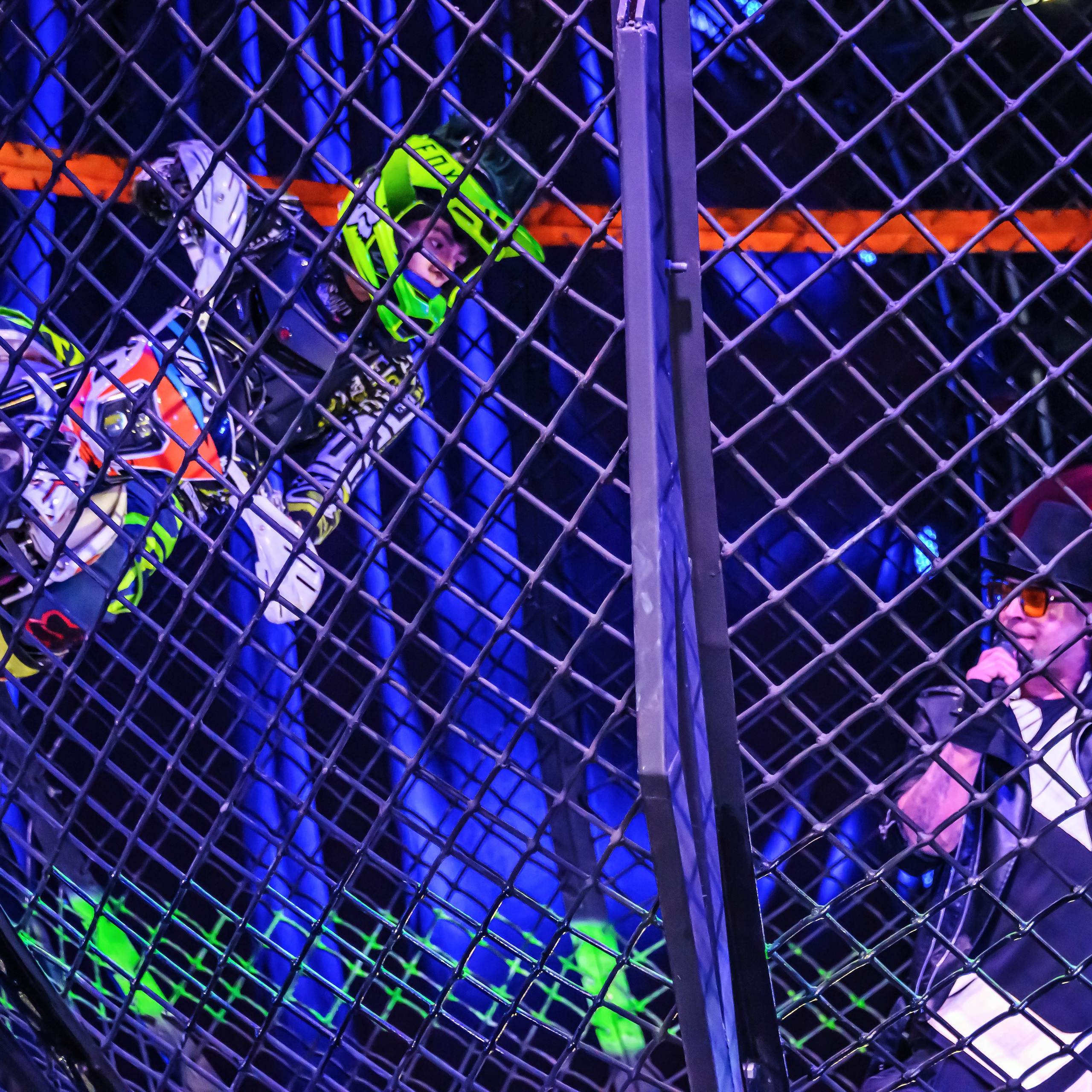 Шоу Демидовых. Цирковой фотограф Андрей Пухов (Jazz)