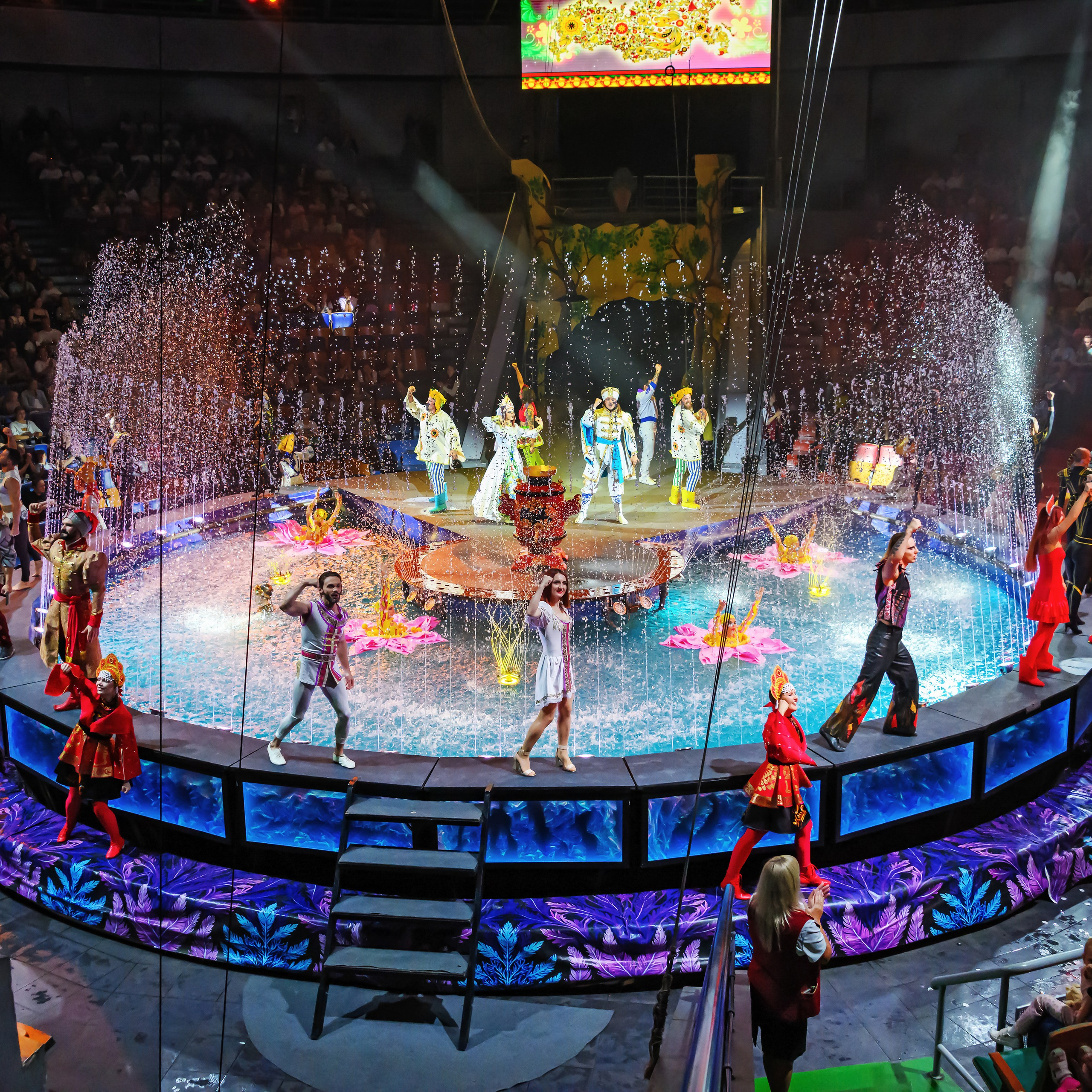 🎪 «Цирк на воде💦 🏰Царство фонтанов**»✨🌊🎭. Фотограф Андрей Пухов (Jazz)