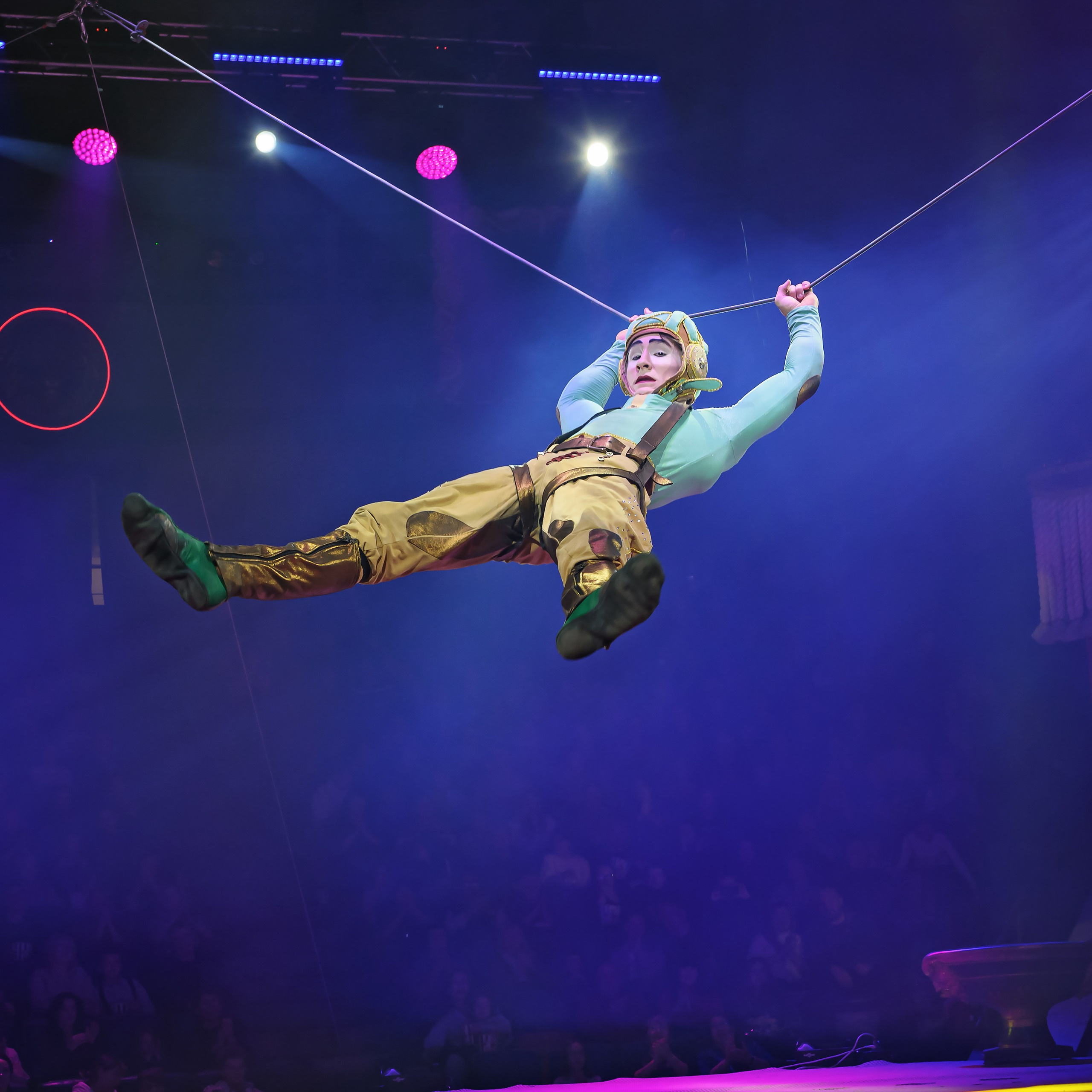 Шоу фонтанов «Принц цирка» 🎪 09.11.2024. Фотограф Андрей Пухов (Jazz)