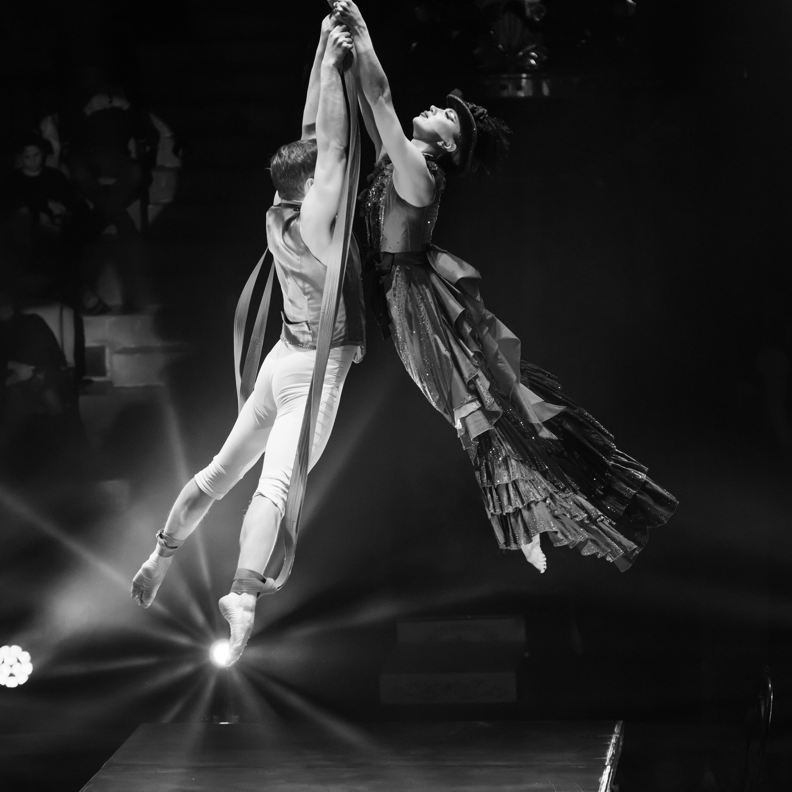 ГРАНДИОЗНОЕ ЦИРКОВОЕ ШОУ ЗАСЛУЖЕННОГО АРТИСТА РОССИИ ГИИ ЭРАДЗЕ. Фотограф Андрей Пухов (Jazz)