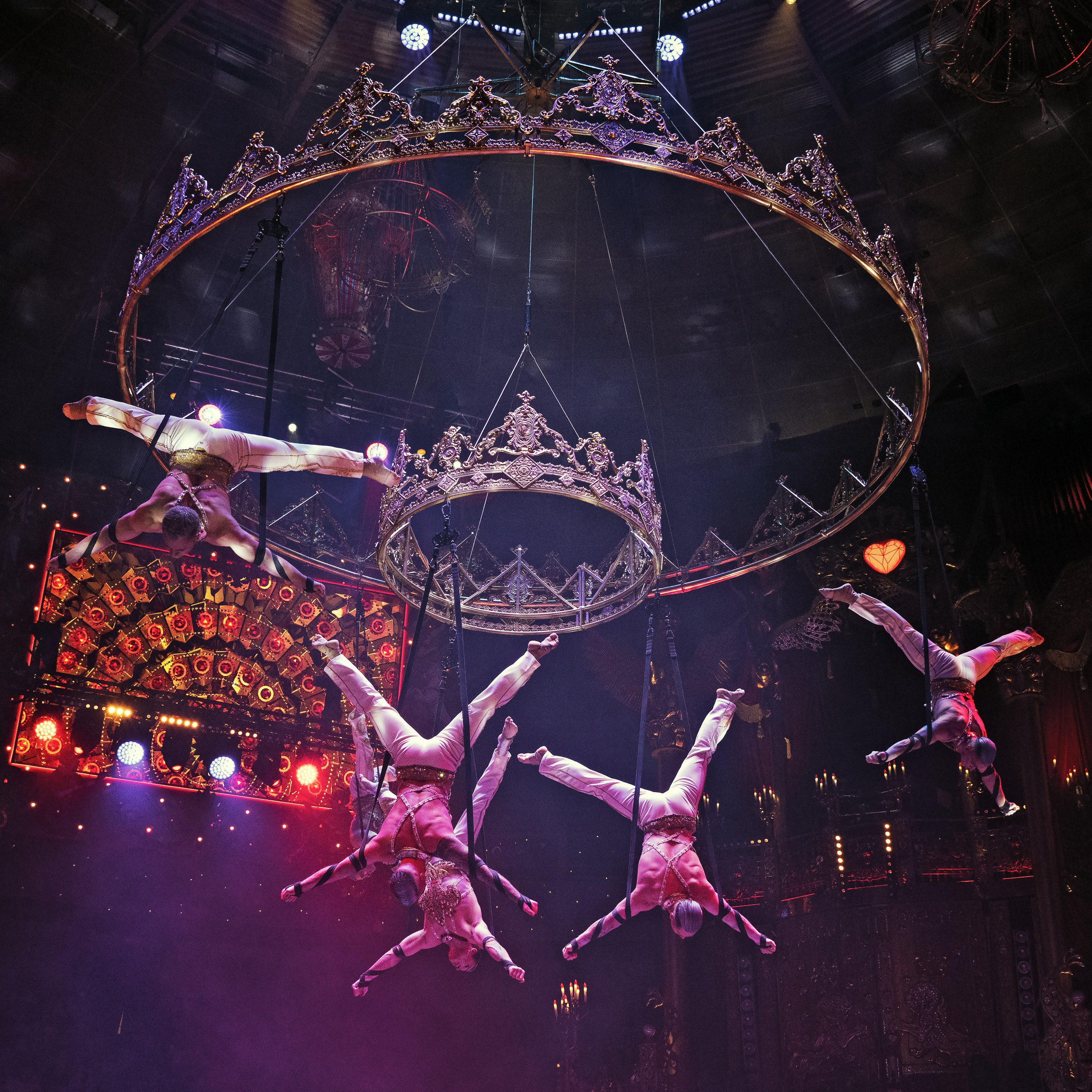 Вечное искусство удивлять: Королевский цирк Гии Эрадзе 👑 Роскошь здесь в каждой детали 💫✨⭐. Фотограф Андрей Пухов (Jazz)
