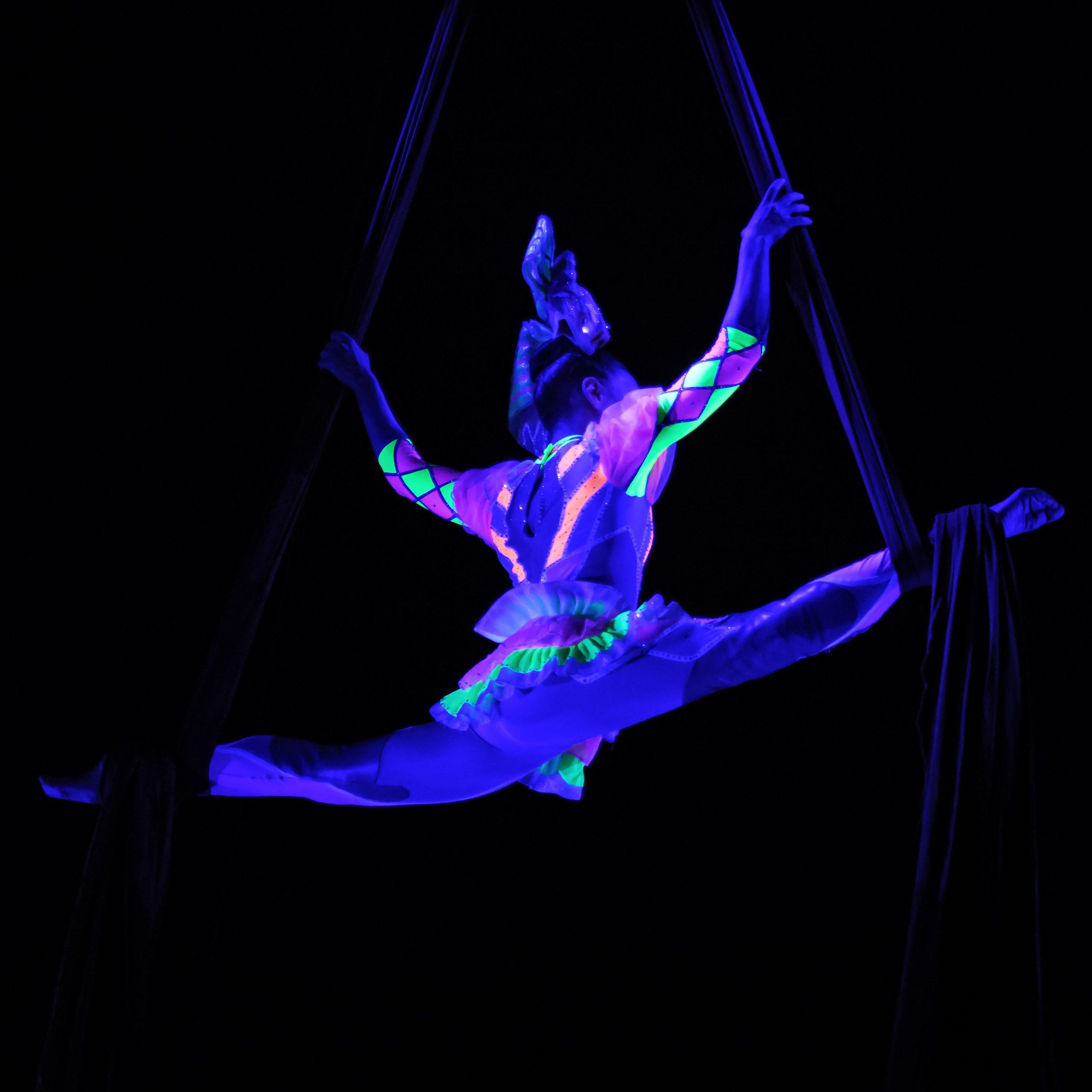 Международный цирк"HAPPY CIRCUS». Фотограф Андрей Пухов (Jazz)