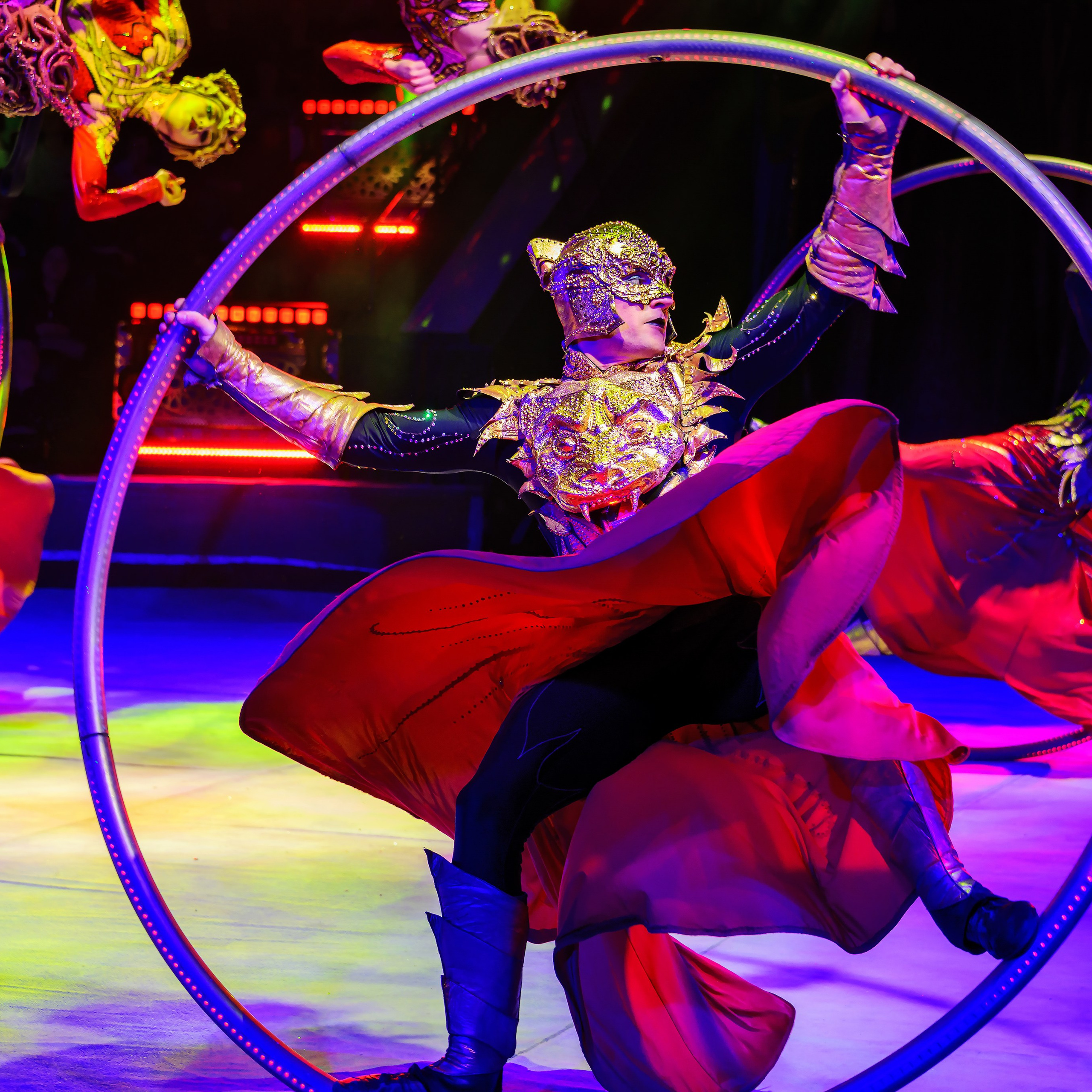 Песчаная сказка Гии Эрадзе — волшебное шоу 🎪, которое должен увидеть каждый, кто ценит красоту🌹, талант 🎭 и умение мечтать 💫. Цирковой фотограф Андрей Пухов (Jazz)