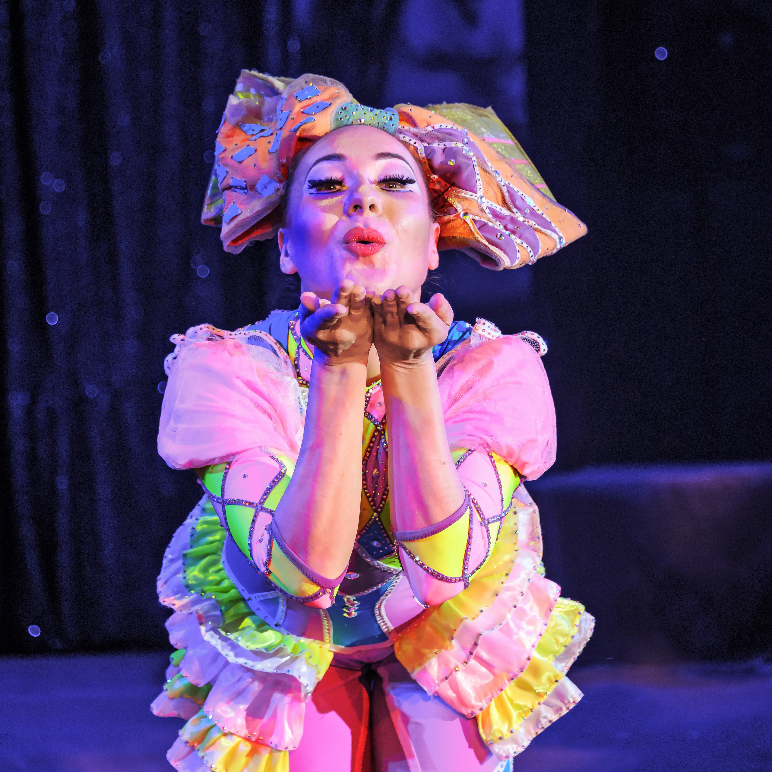 Международный цирк"HAPPY CIRCUS». Фотограф Андрей Пухов (Jazz)