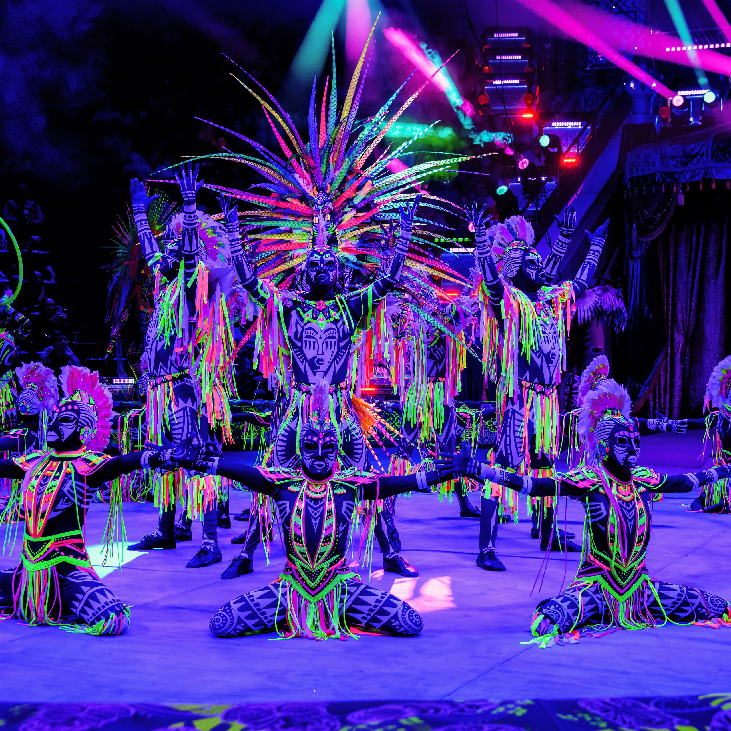 Песчаная сказка Гии Эрадзе — волшебное шоу 🎪, которое должен увидеть каждый, кто ценит красоту🌹, талант 🎭 и умение мечтать 💫. Цирковой фотограф Андрей Пухов (Jazz)