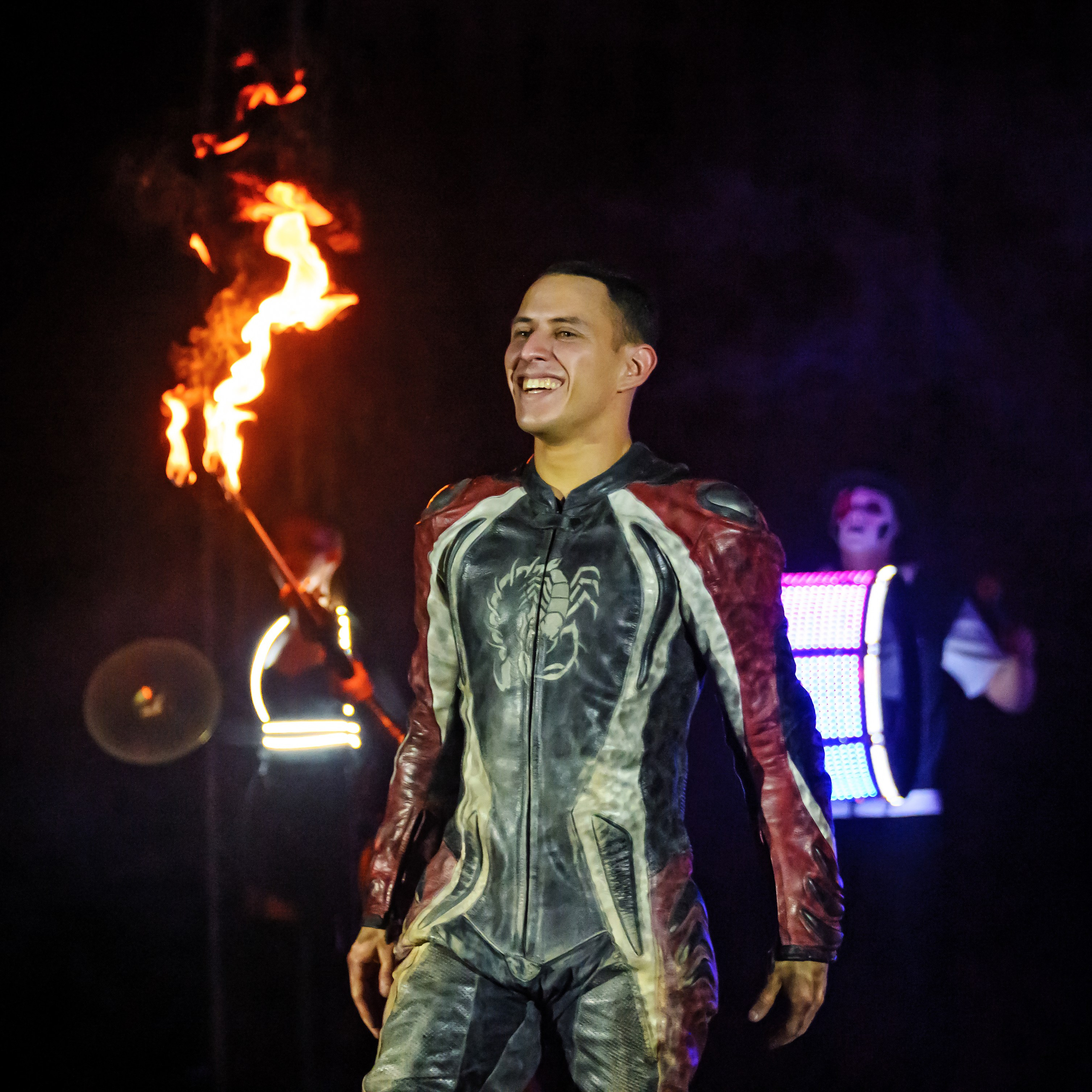 Шоу Демидовых. Цирковой фотограф Андрей Пухов (Jazz)