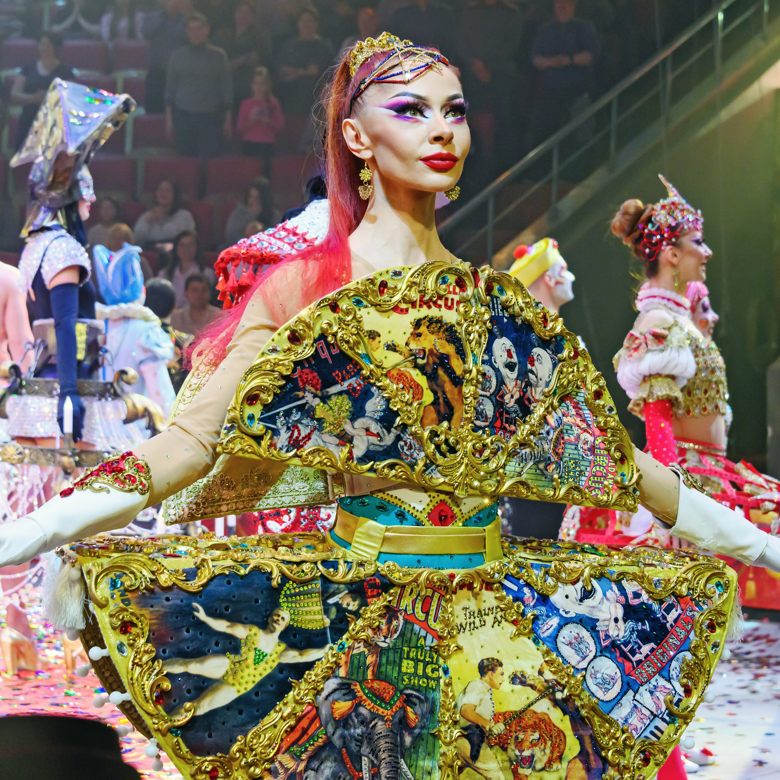 Вечное искусство удивлять: Королевский цирк Гии Эрадзе 👑 Роскошь здесь в каждой детали 💫✨⭐. Фотограф Андрей Пухов (Jazz)