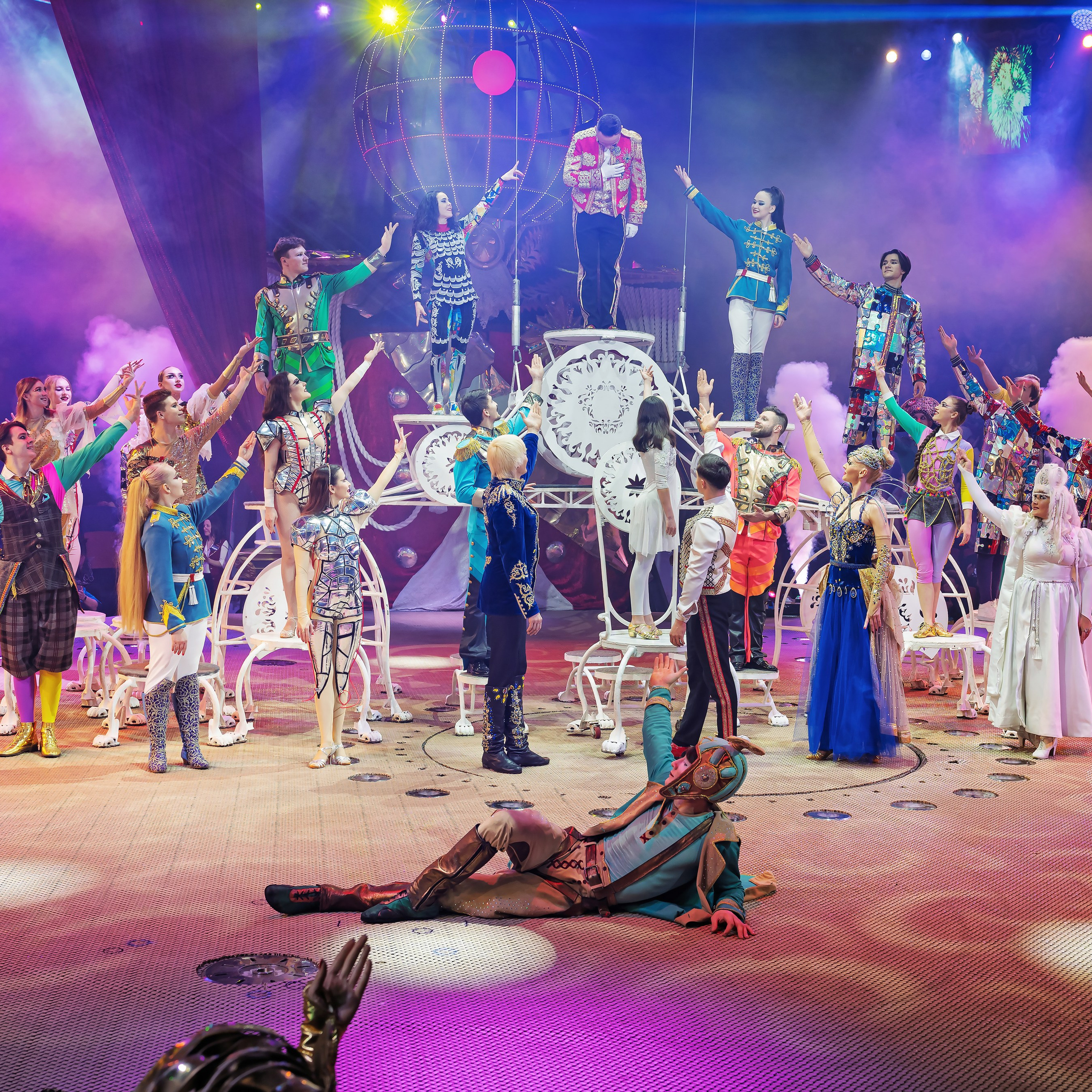 Шоу фонтанов «Принц цирка» 🎪 09.11.2024. Фотограф Андрей Пухов (Jazz)