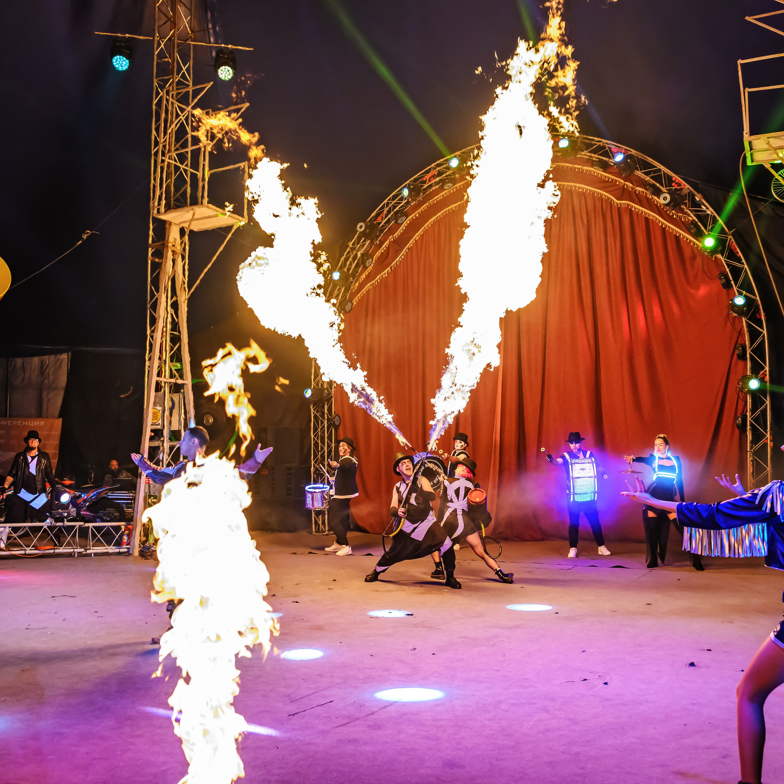 Шоу Демидовых. Цирковой фотограф Андрей Пухов (Jazz)