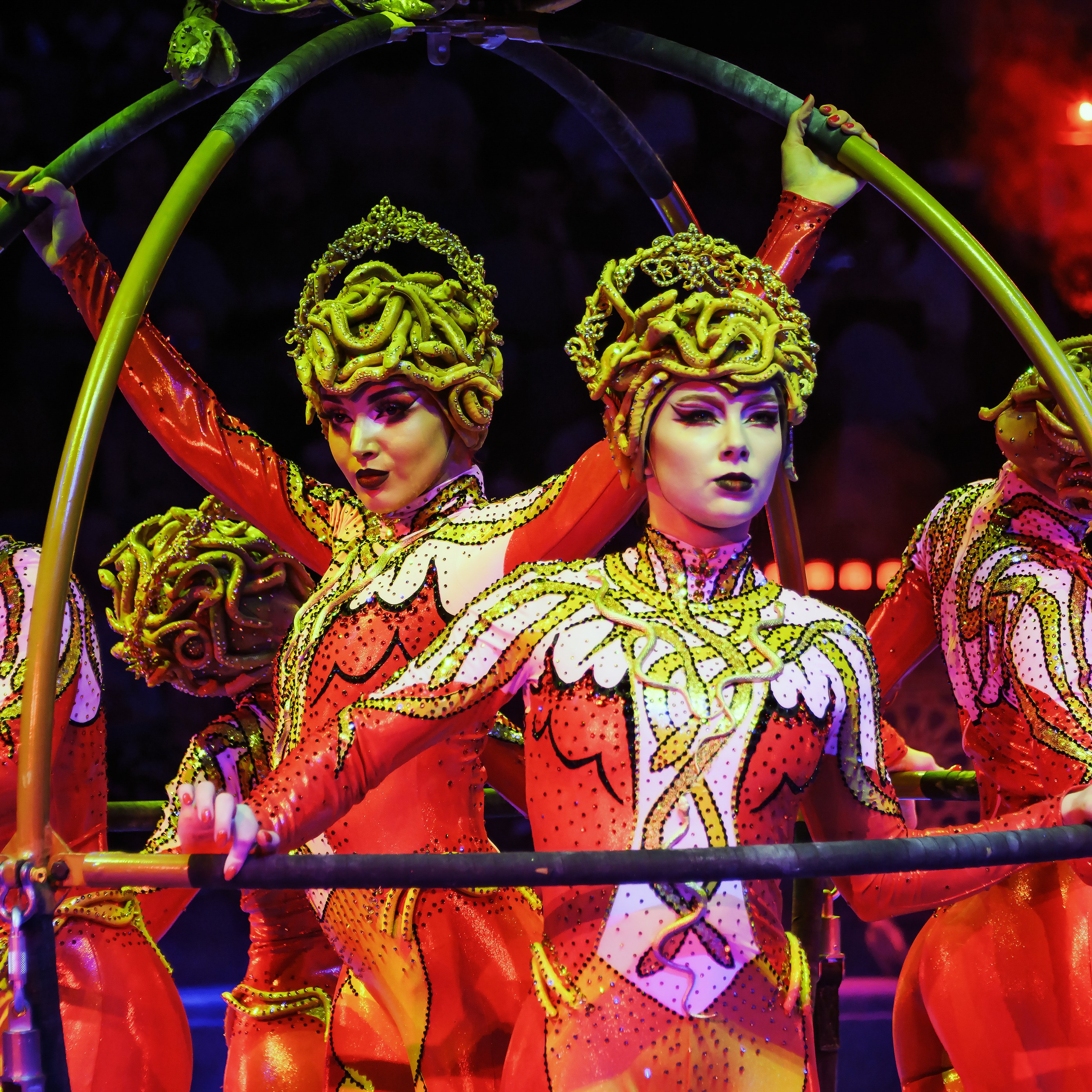 Песчаная сказка Гии Эрадзе — волшебное шоу 🎪, которое должен увидеть каждый, кто ценит красоту🌹, талант 🎭 и умение мечтать 💫. Цирковой фотограф Андрей Пухов (Jazz)