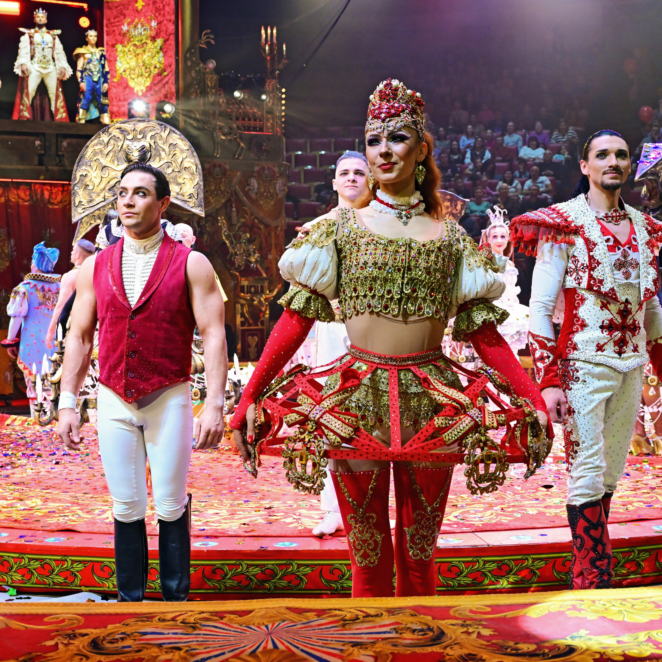 Шоу «Королевский цирк». Фотограф Андрей Пухов (Jazz)