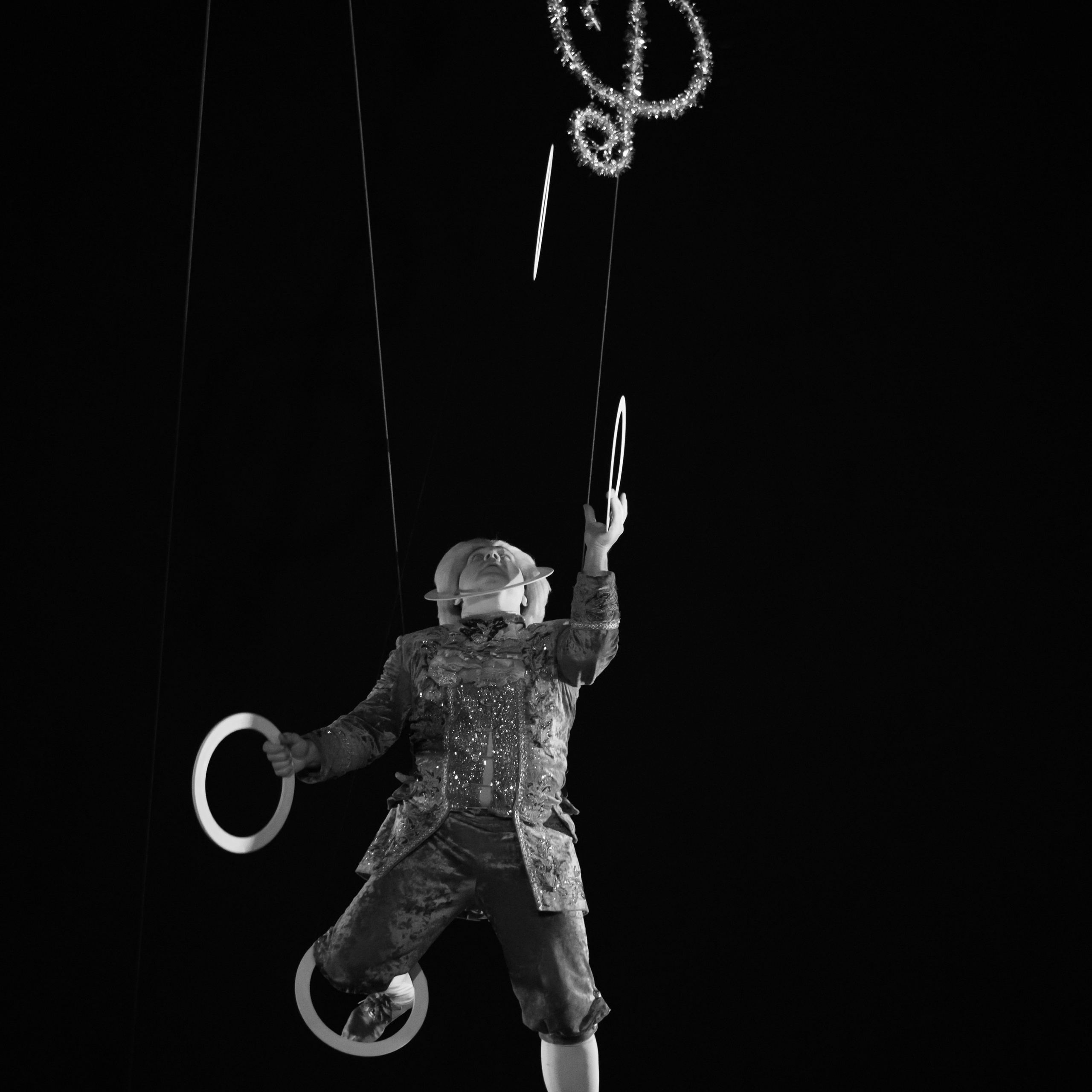 Международный цирк"HAPPY CIRCUS». Фотограф Андрей Пухов (Jazz)