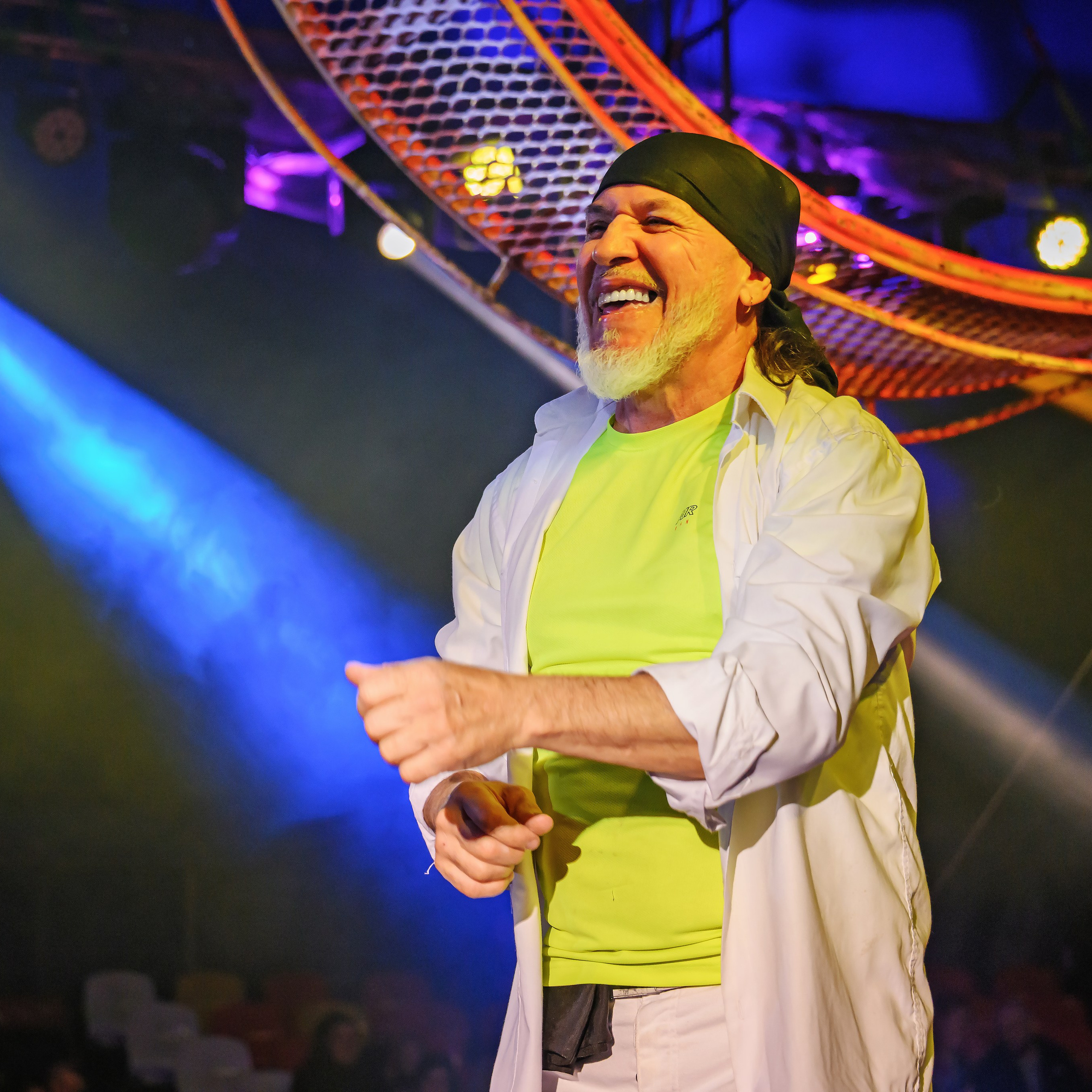 Международный цирк"HAPPY CIRCUS». Фотограф Андрей Пухов (Jazz)