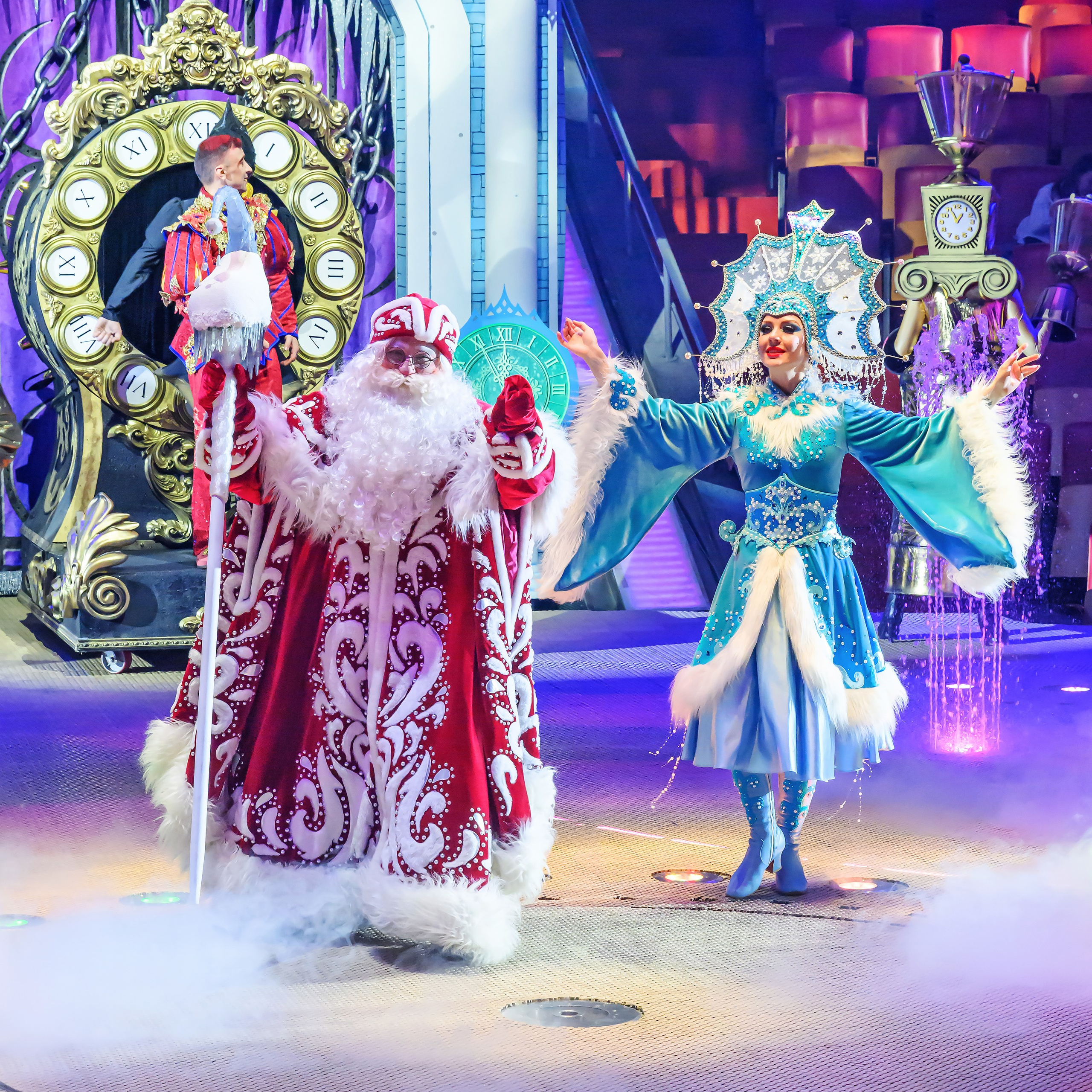 «13 месяцев. Шоу ледяных фонтанов»❄💙. Фотограф Андрей Пухов (Jazz)