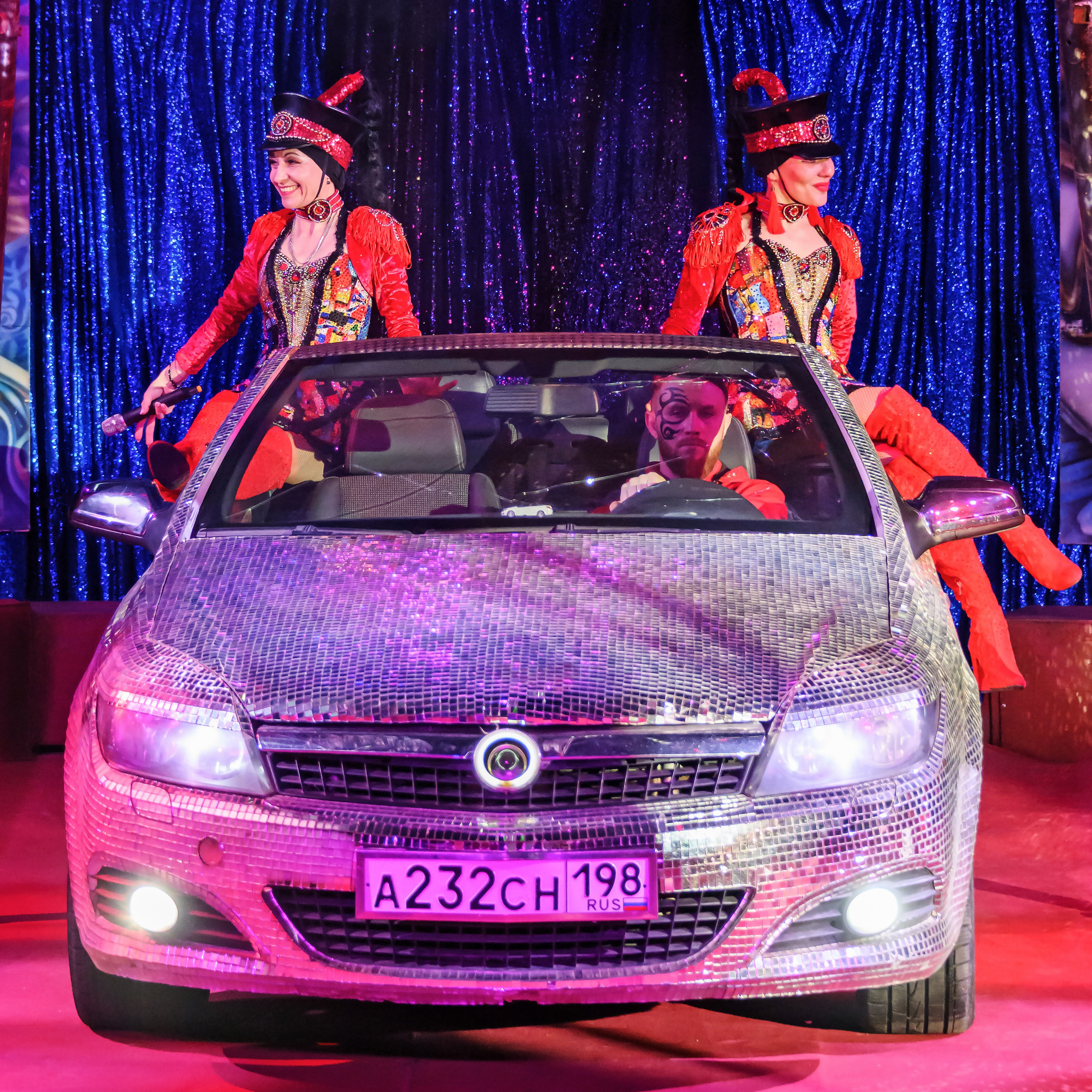 Международный цирк"HAPPY CIRCUS». Фотограф Андрей Пухов (Jazz)