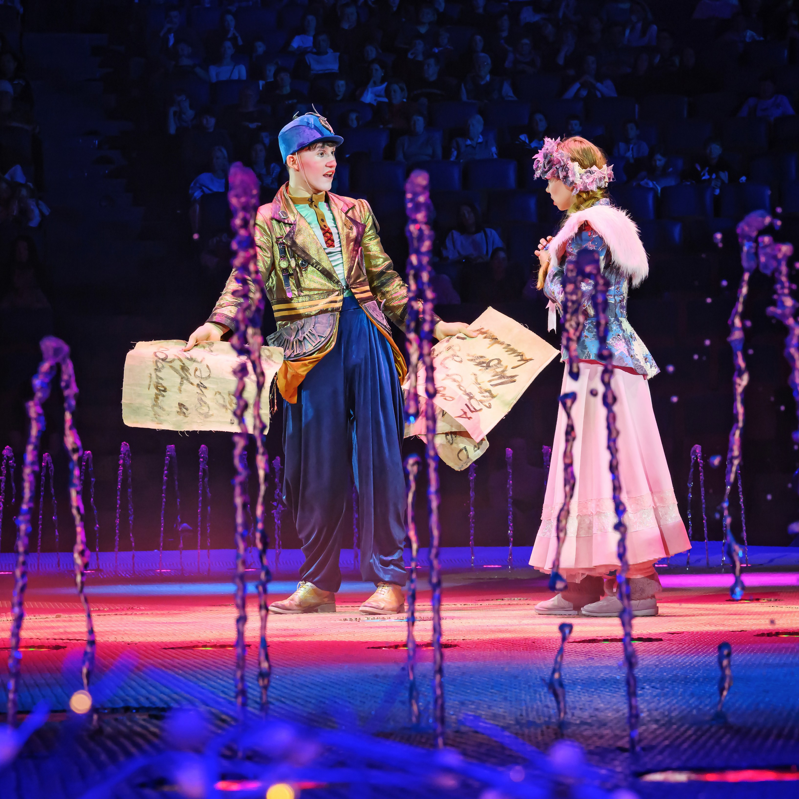 «13 месяцев. Шоу ледяных фонтанов»❄💙. Фотограф Андрей Пухов (Jazz)