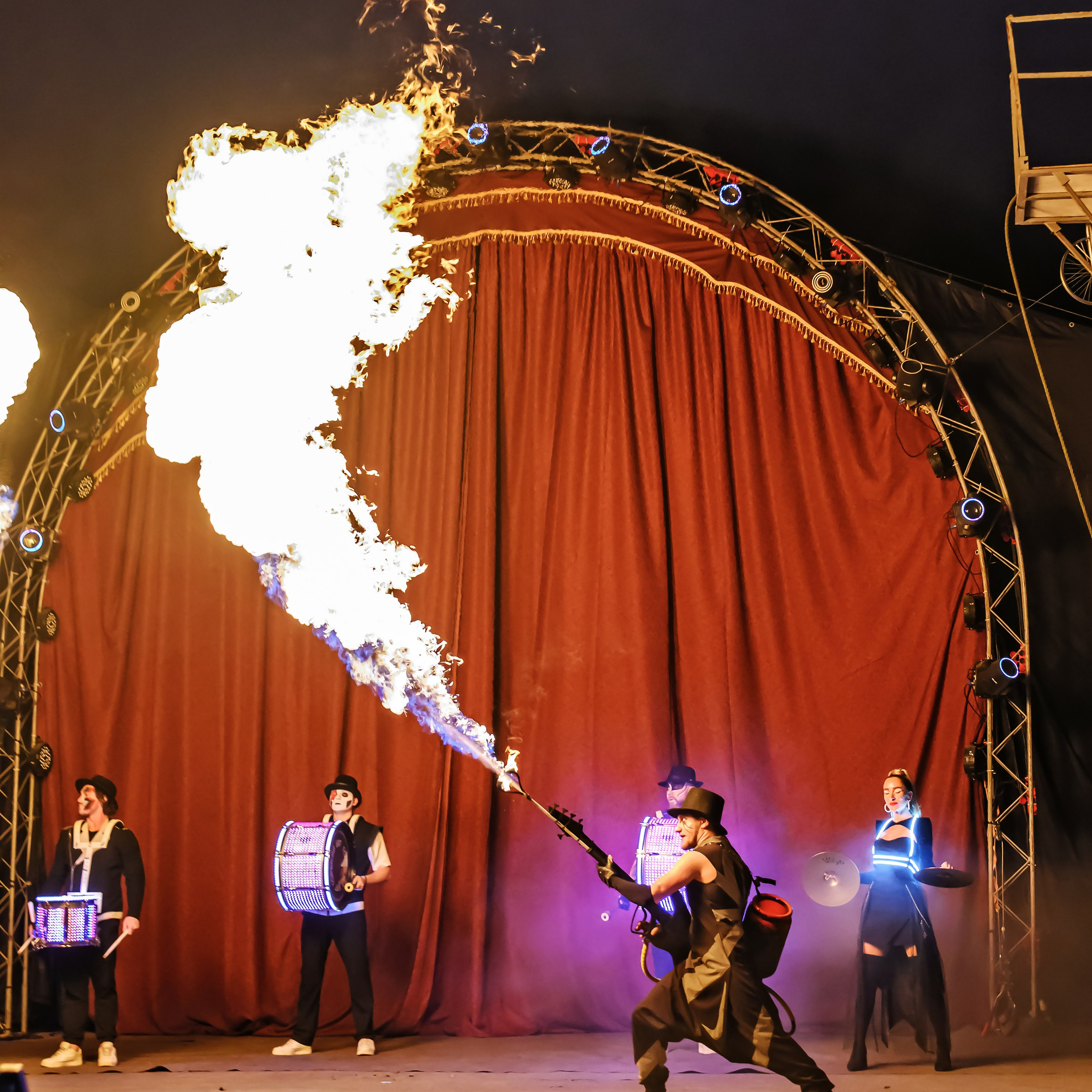 Шоу Демидовых. Цирковой фотограф Андрей Пухов (Jazz)