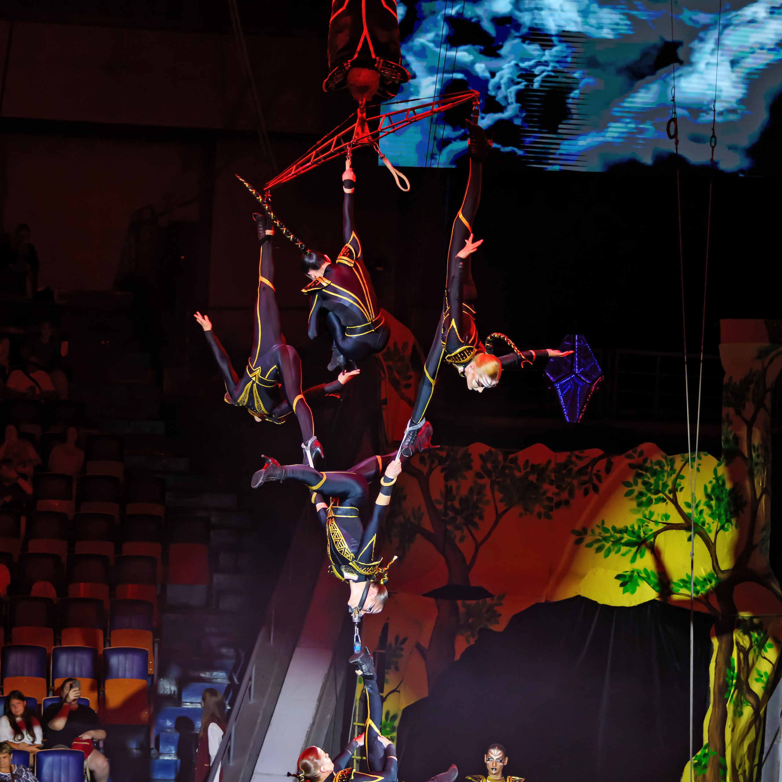 🎪 «Цирк на воде💦 🏰Царство фонтанов**»✨🌊🎭. Фотограф Андрей Пухов (Jazz)