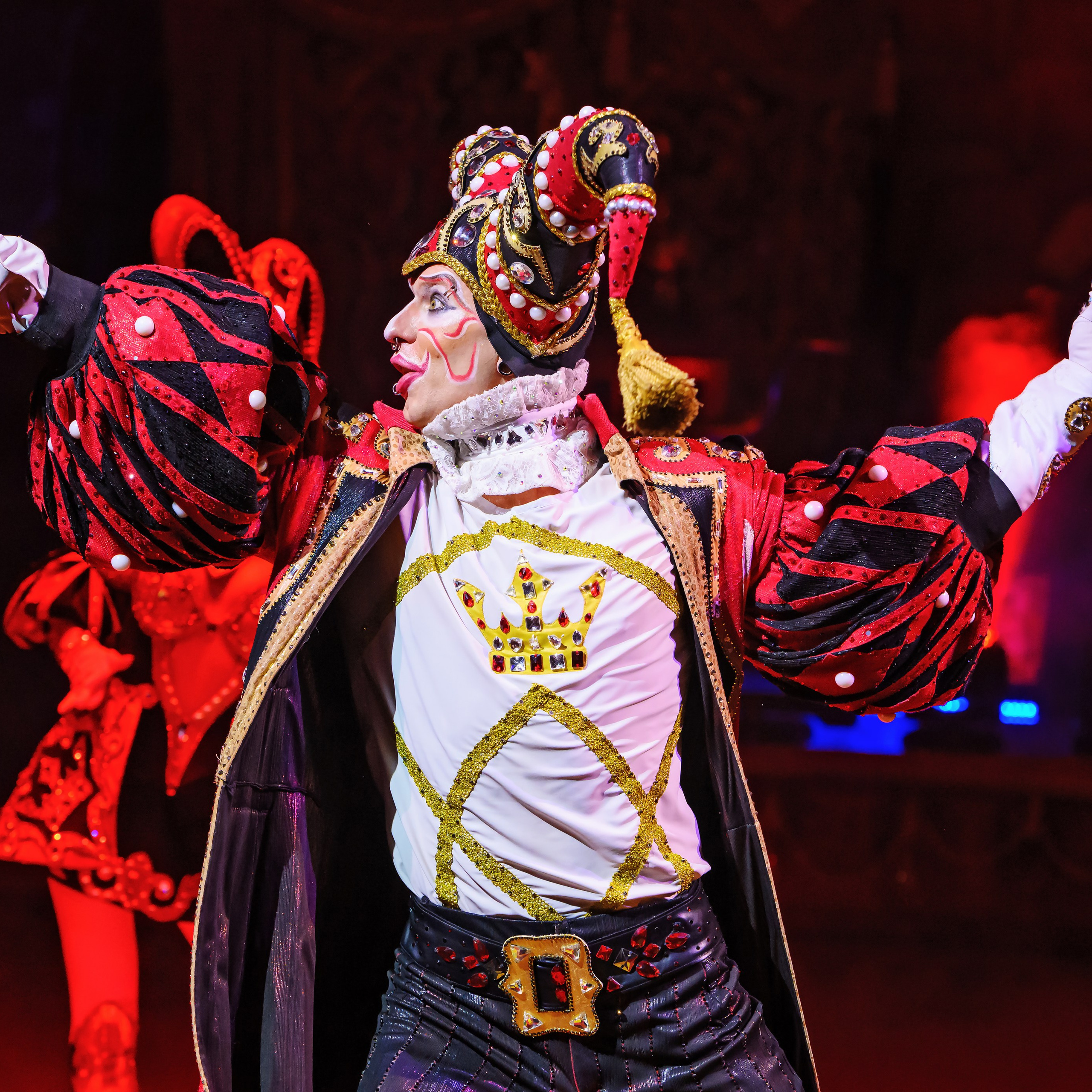 ГРАНДИОЗНОЕ ЦИРКОВОЕ ШОУ ЗАСЛУЖЕННОГО АРТИСТА РОССИИ ГИИ ЭРАДЗЕ. Фотограф Андрей Пухов (Jazz)