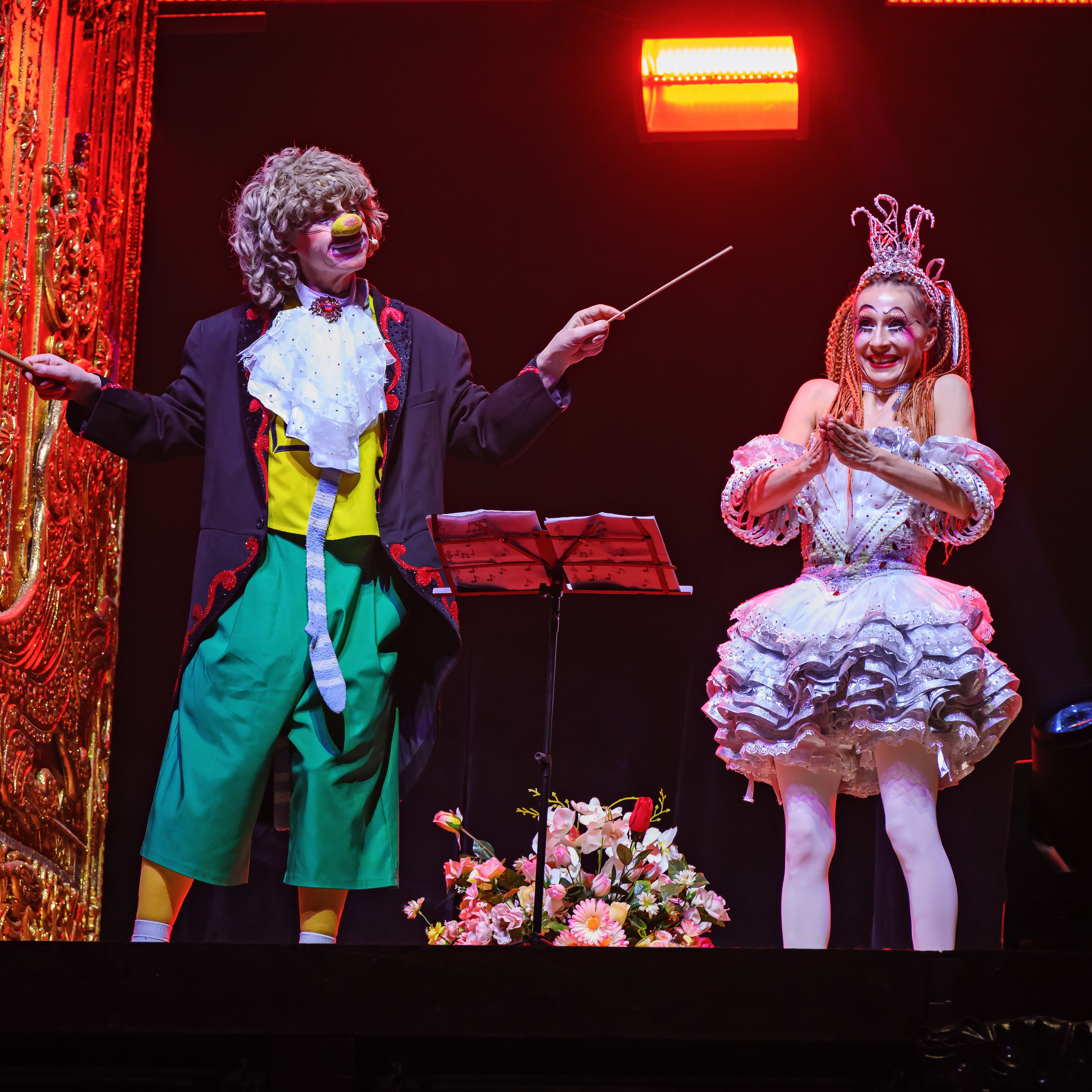 Шоу «Королевский цирк». Фотограф Андрей Пухов (Jazz)