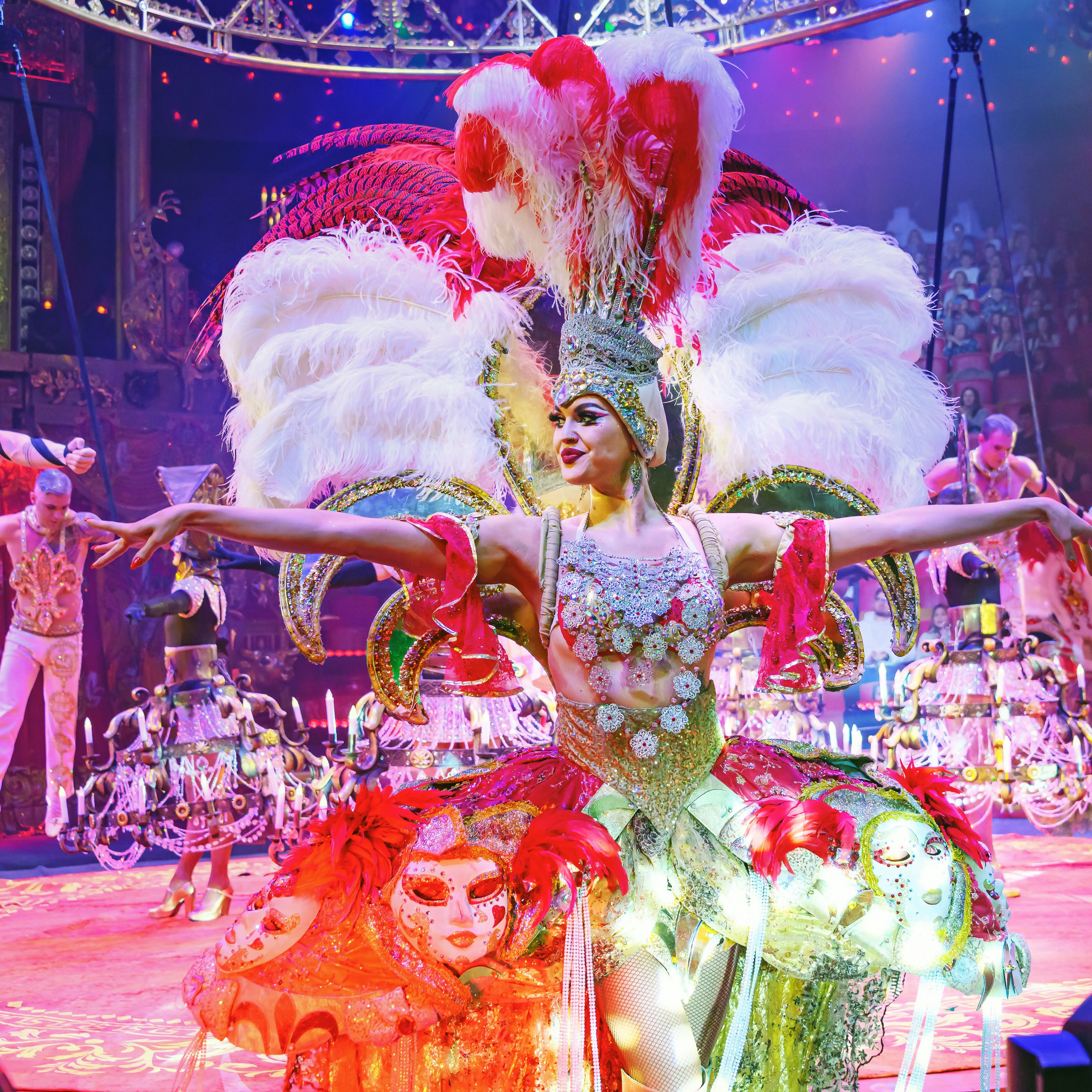 Вечное искусство удивлять: Королевский цирк Гии Эрадзе 👑 Роскошь здесь в каждой детали 💫✨⭐. Фотограф Андрей Пухов (Jazz)