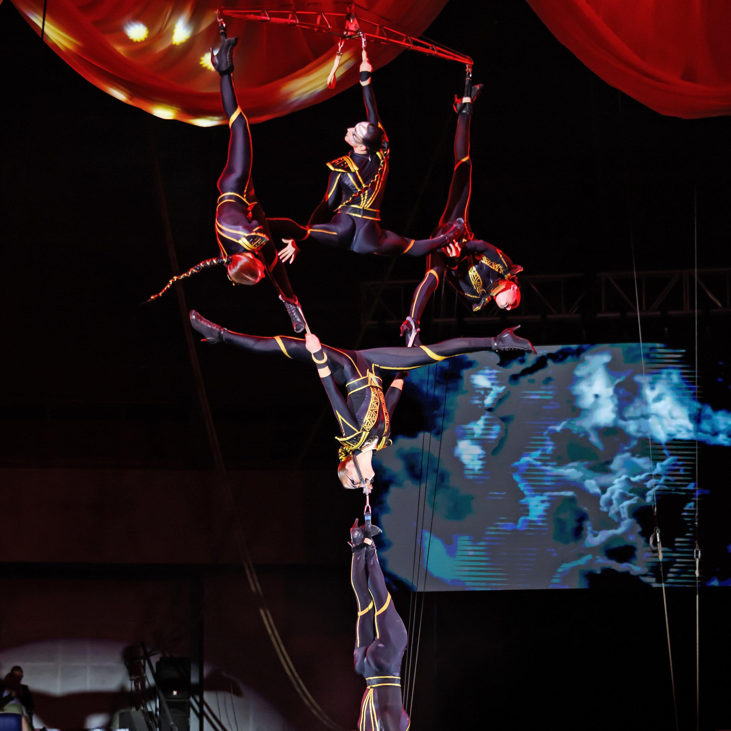 🎪 «Цирк на воде💦 🏰Царство фонтанов**»✨🌊🎭. Фотограф Андрей Пухов (Jazz)