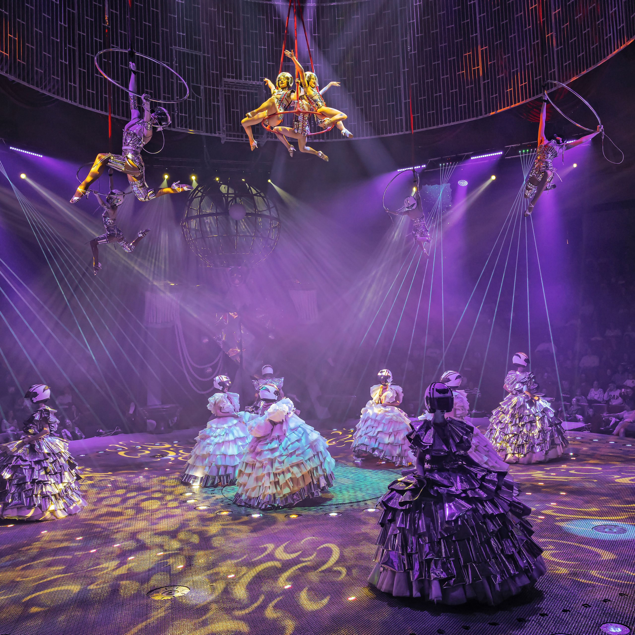 Шоу фонтанов «Принц цирка» 🎪 09.11.2024. Фотограф Андрей Пухов (Jazz)