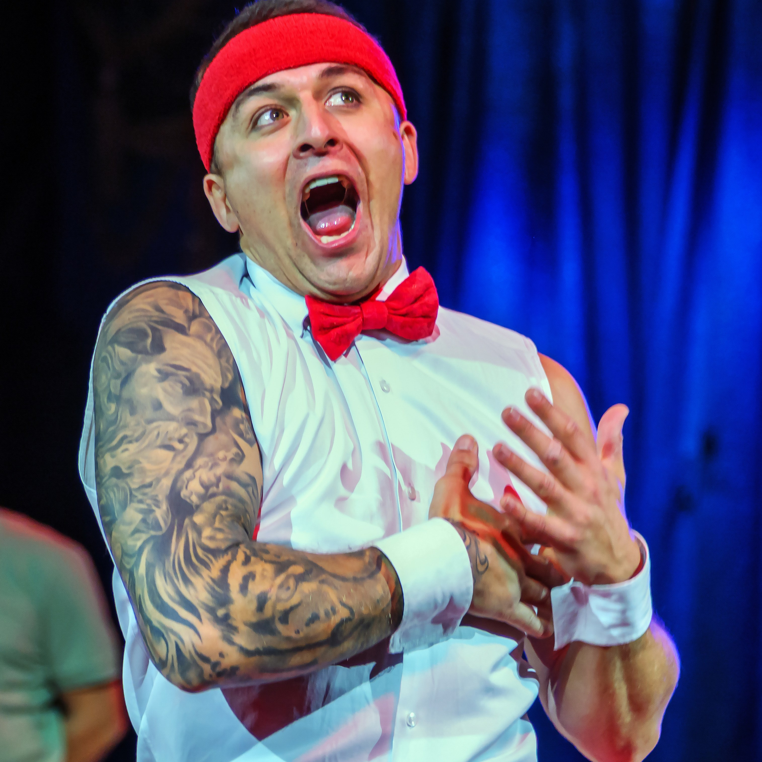 Песчаная сказка Гии Эрадзе — волшебное шоу 🎪, которое должен увидеть каждый, кто ценит красоту🌹, талант 🎭 и умение мечтать 💫. Цирковой фотограф Андрей Пухов (Jazz)