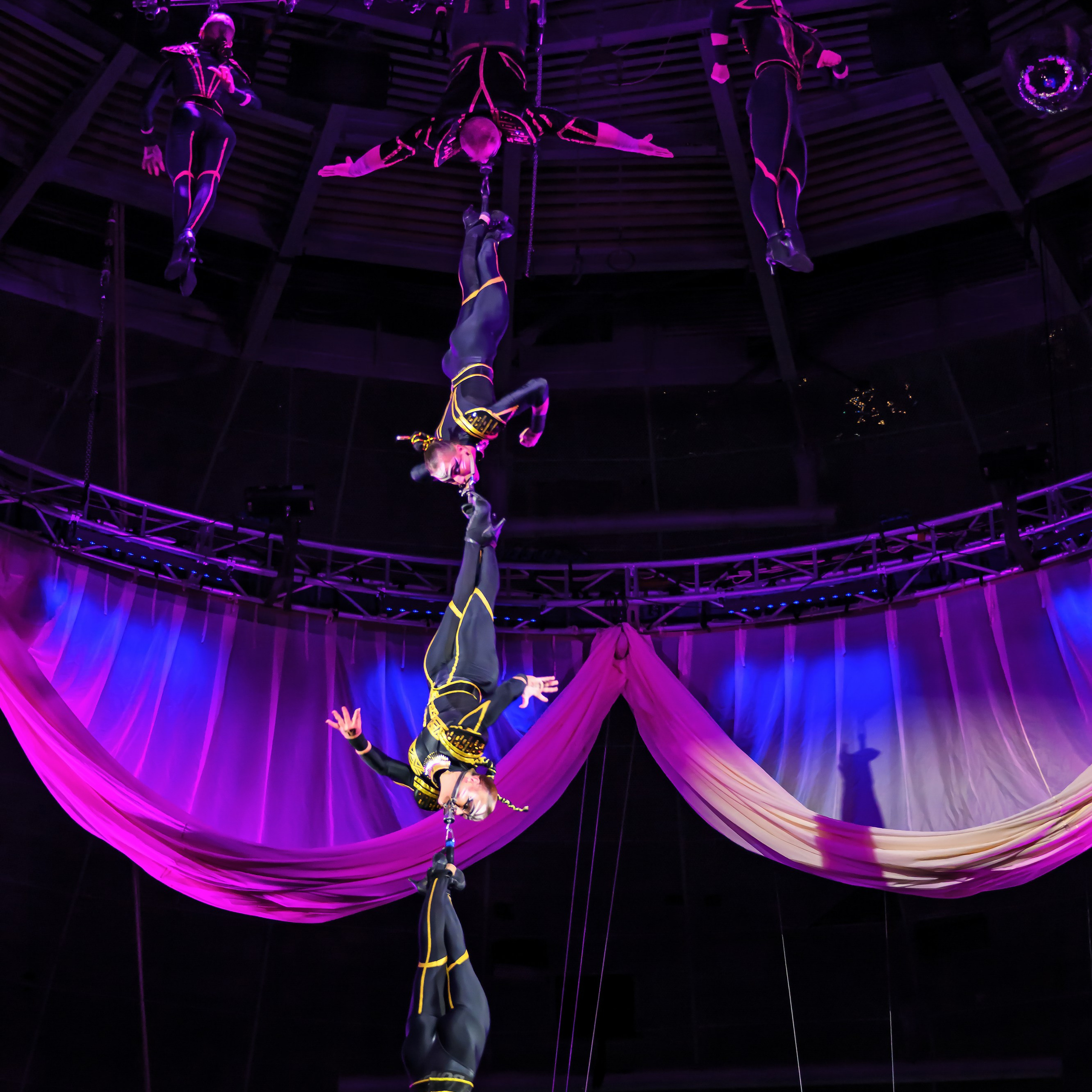 🎪 «Цирк на воде💦 🏰Царство фонтанов**»✨🌊🎭. Фотограф Андрей Пухов (Jazz)