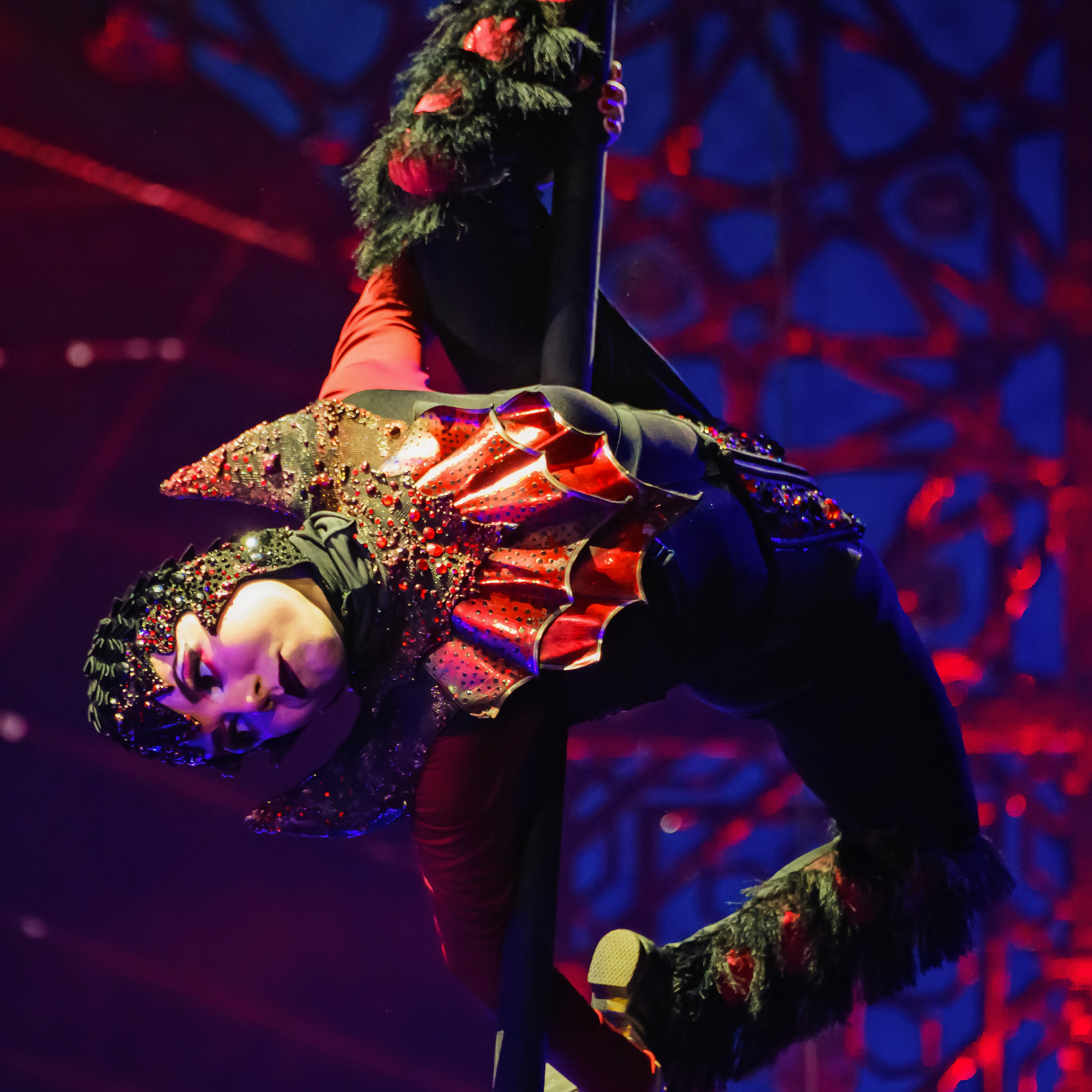 Песчаная сказка Гии Эрадзе — волшебное шоу 🎪, которое должен увидеть каждый, кто ценит красоту🌹, талант 🎭 и умение мечтать 💫. Цирковой фотограф Андрей Пухов (Jazz)